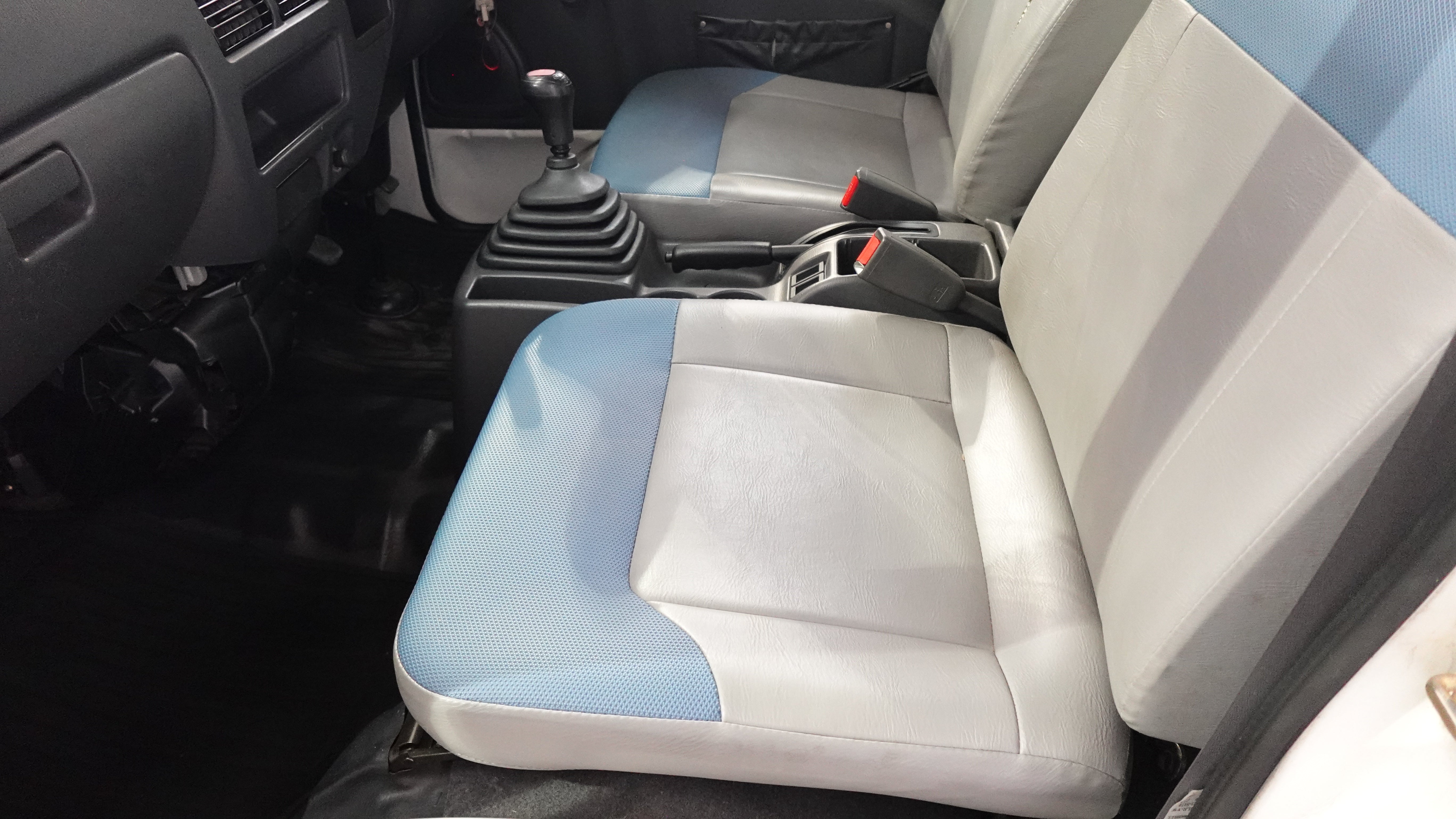 2000 Subaru Sambar Mini Kei truck 4WD