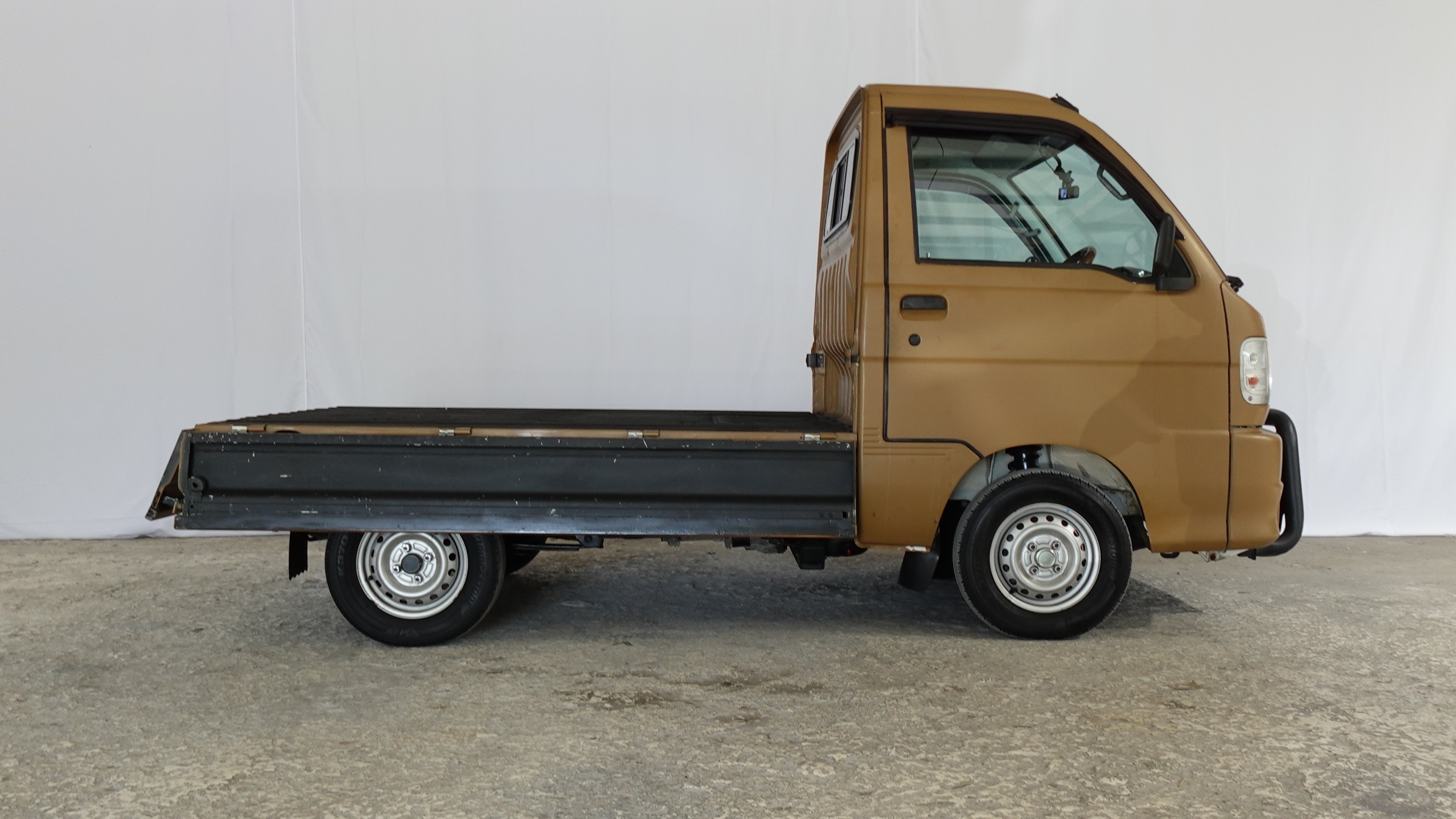2001 Daihatsu Hijet mini Truck