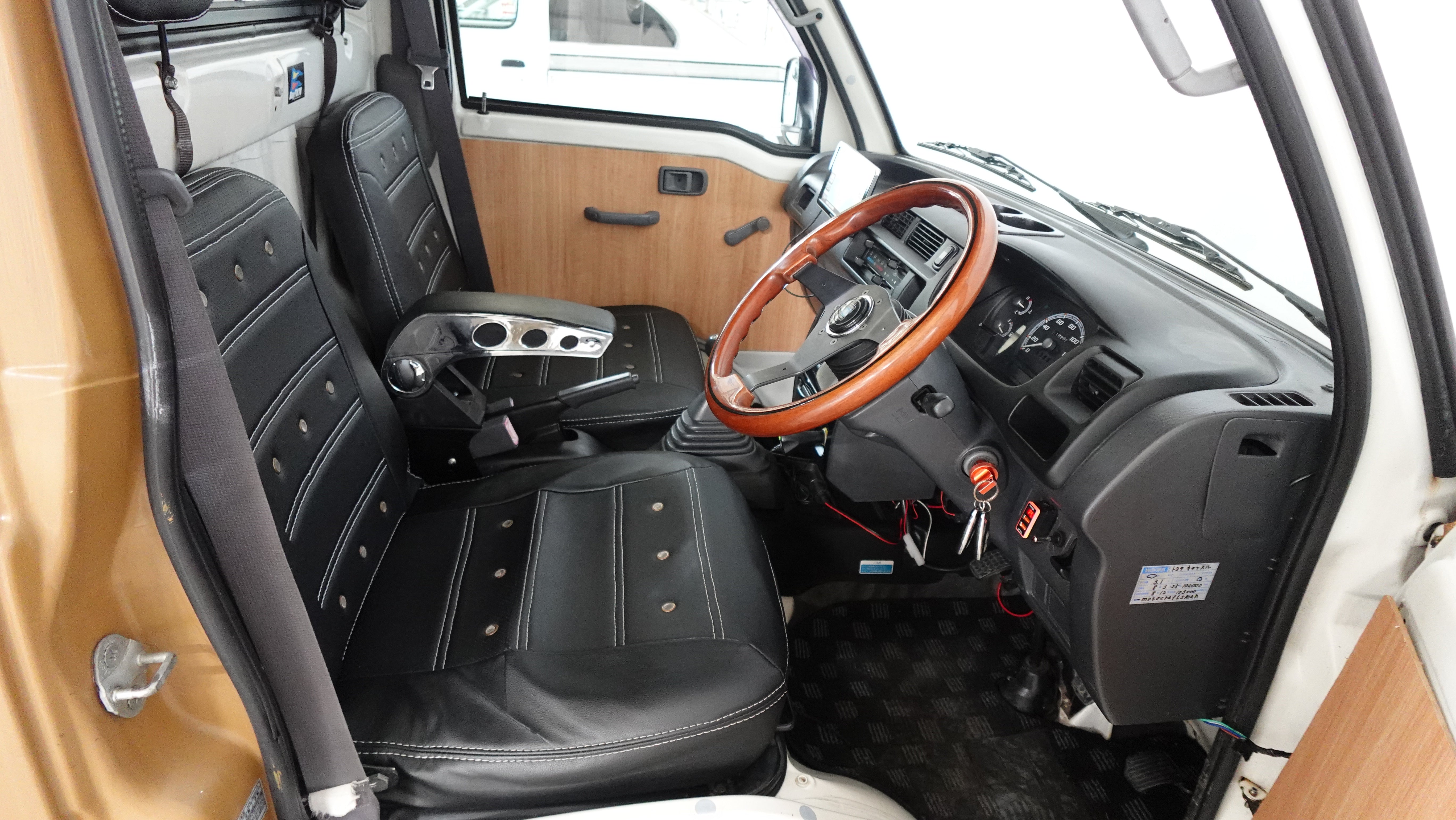 2001 Daihatsu Hijet mini Truck