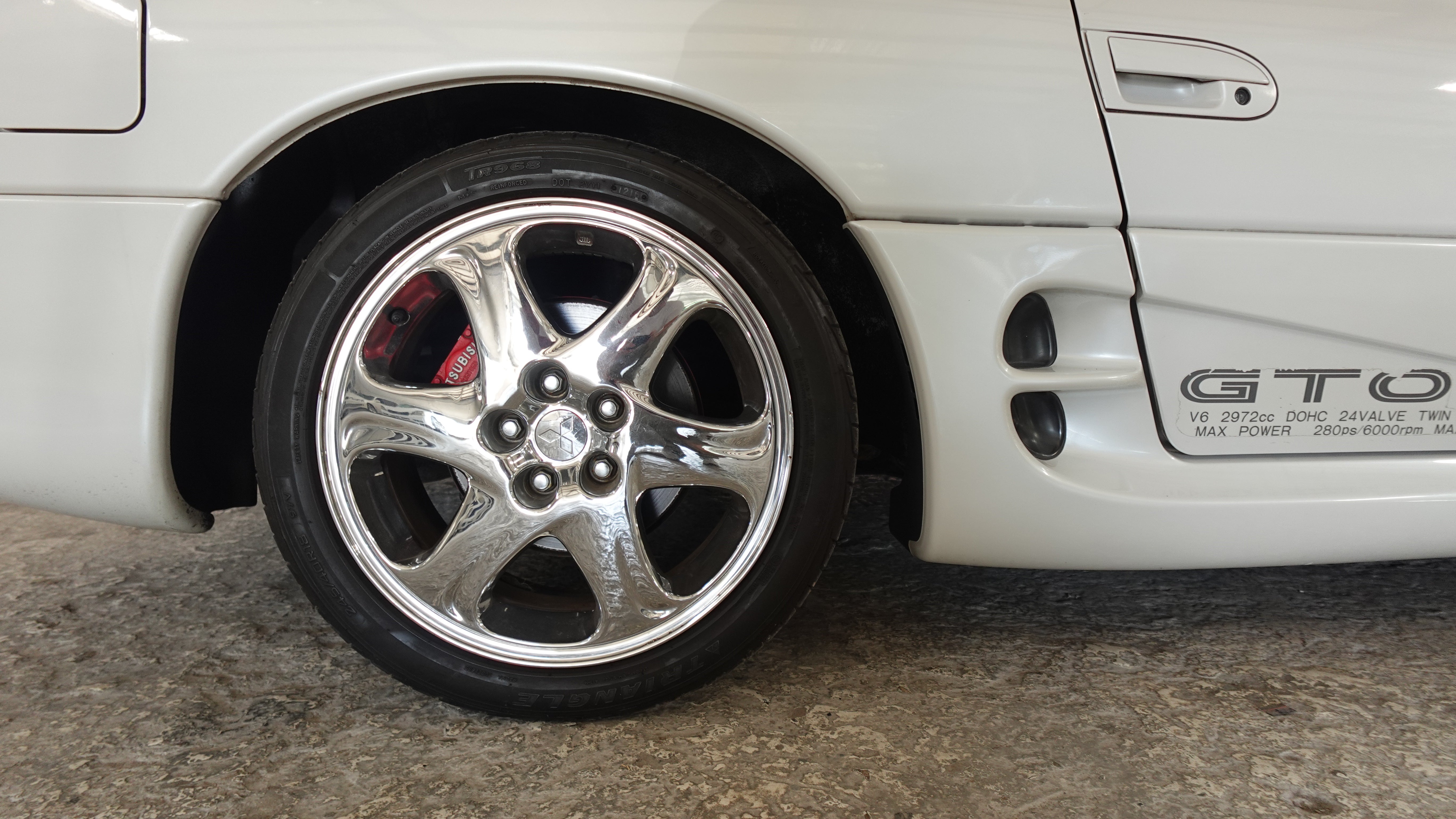 1995 Mitsubishi GTO 3000GT Twin-Turbo 6 speed