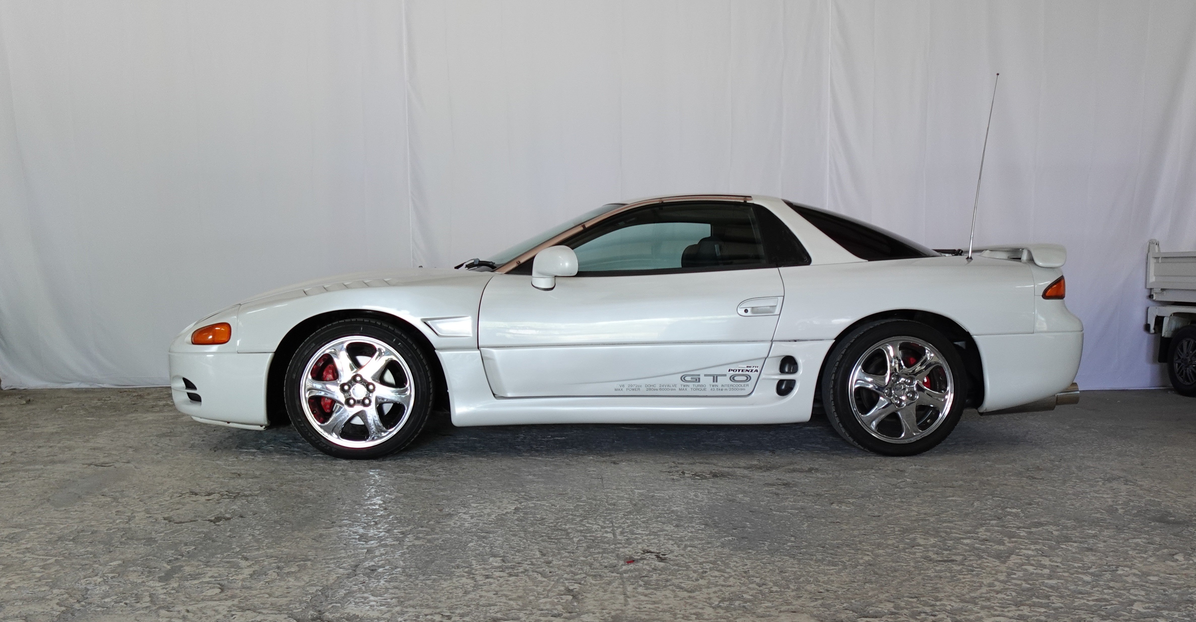 1995 Mitsubishi GTO 3000GT Twin-Turbo 6 speed