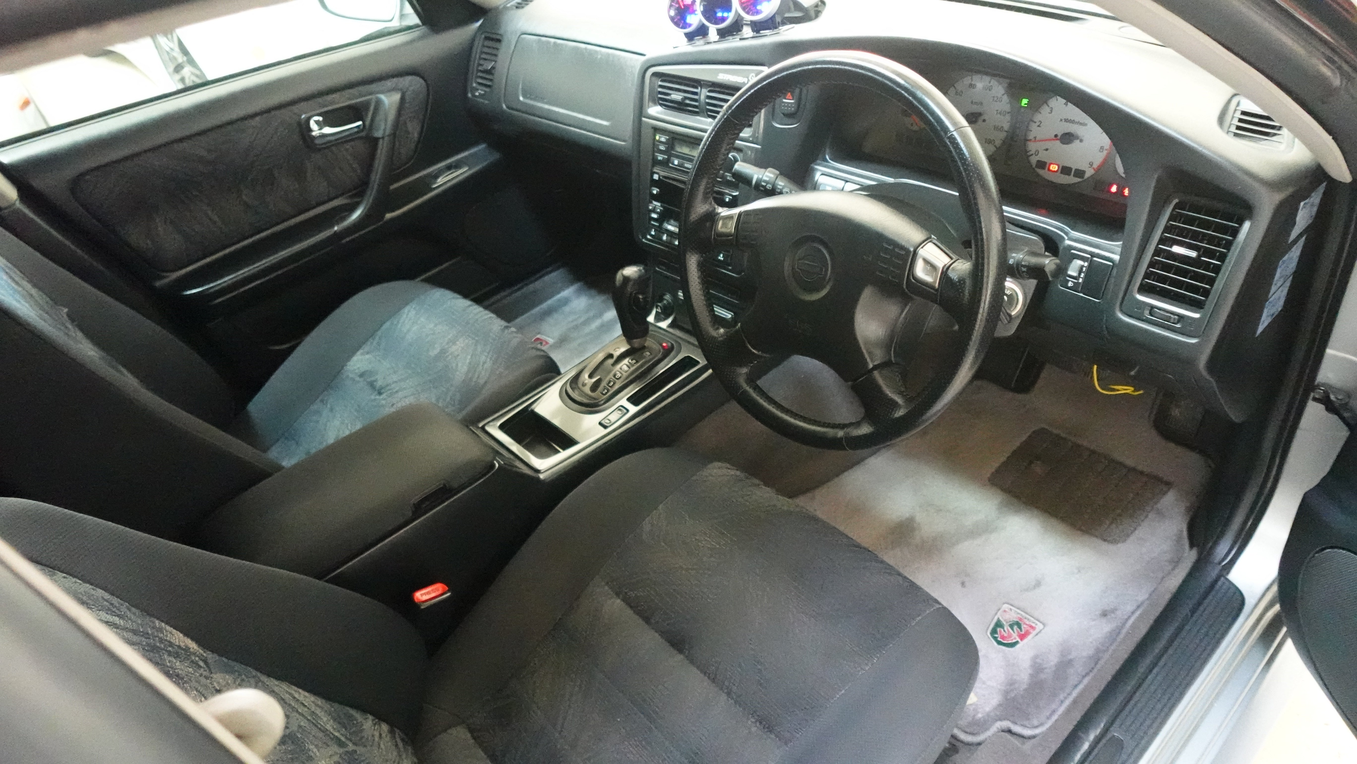 2000 Nissan Stagea 25T RS V Aero Package