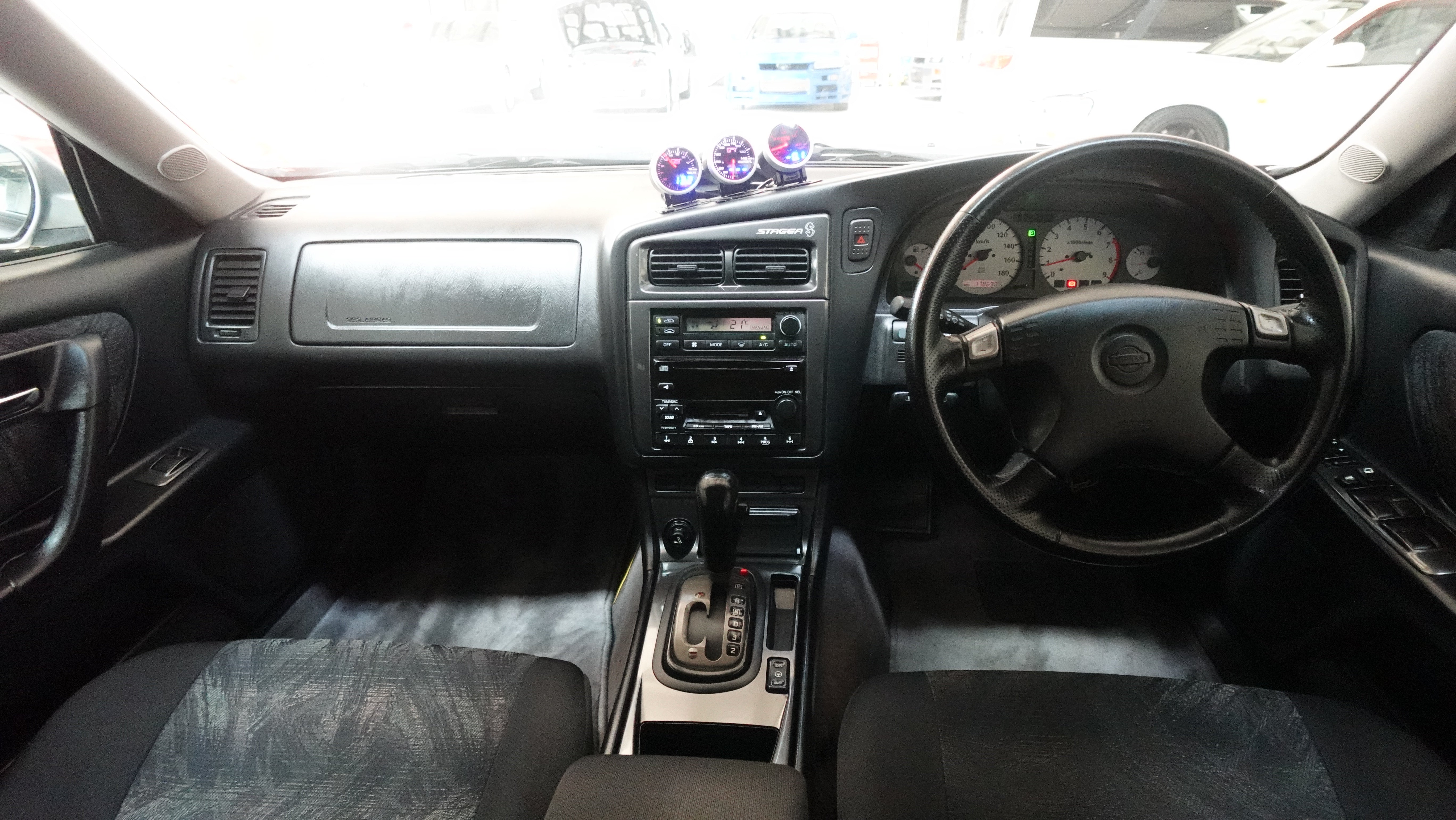 2000 Nissan Stagea 25T RS V Aero Package