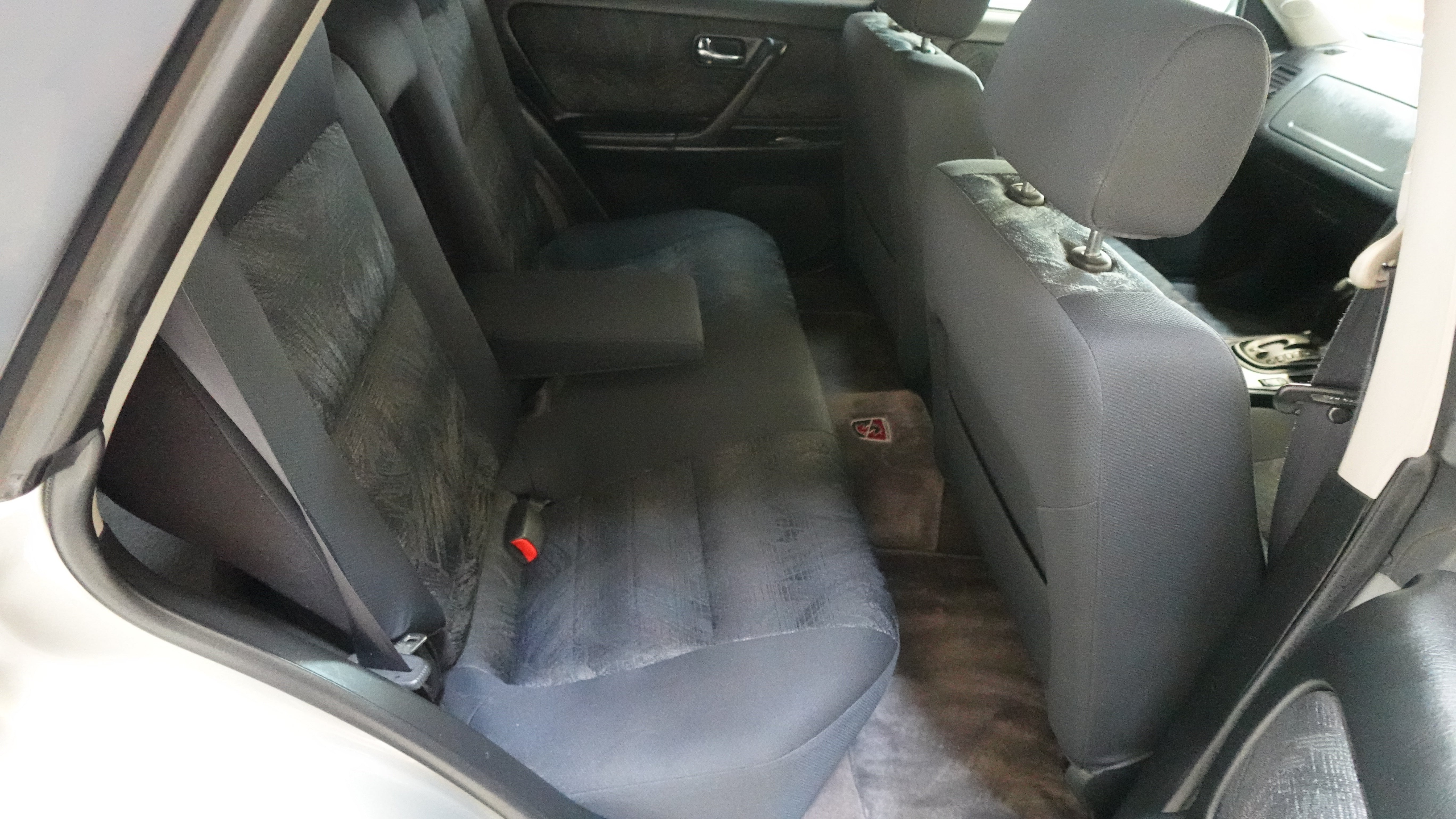 2000 Nissan Stagea 25T RS V Aero Package