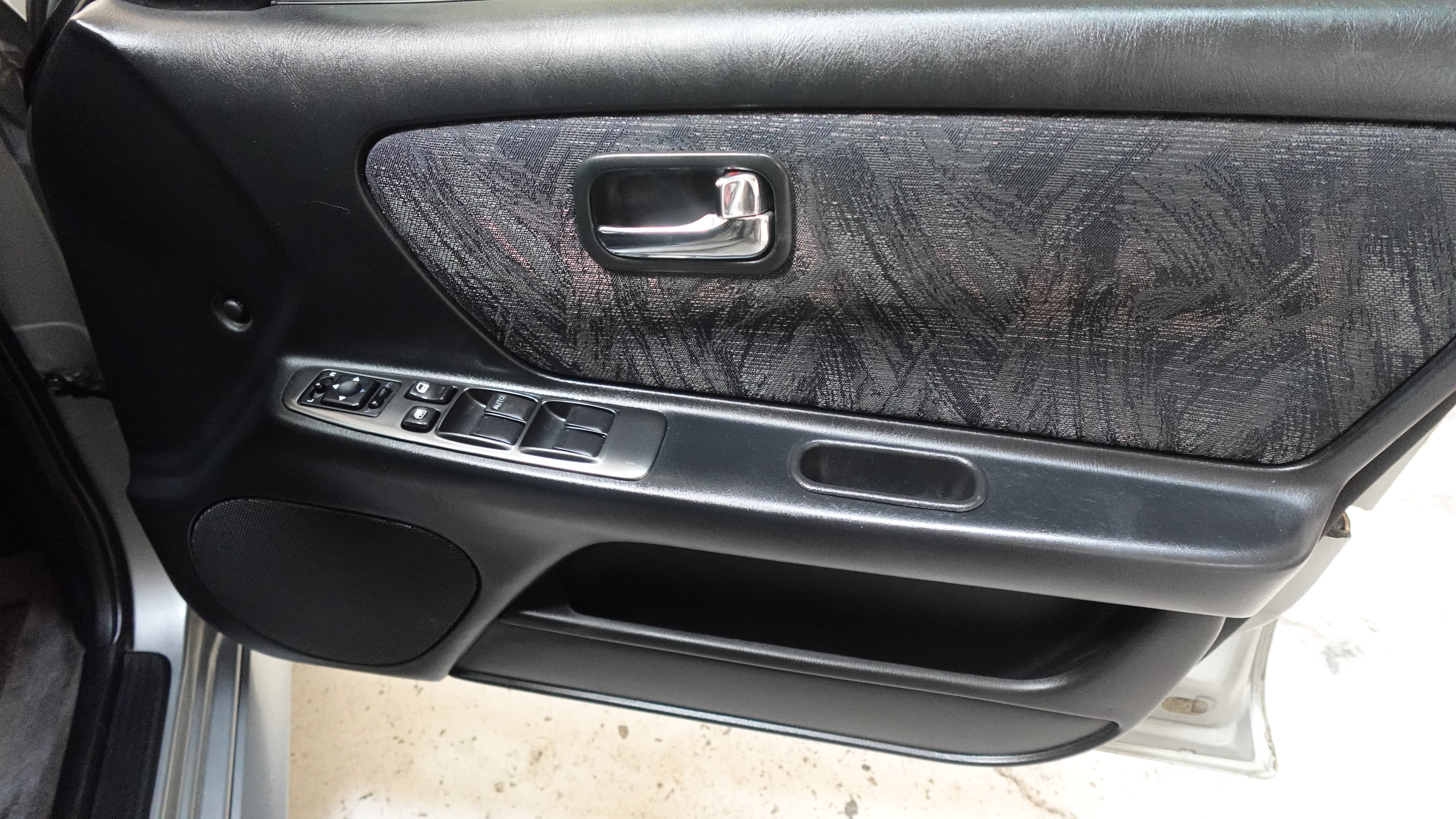 2000 Nissan Stagea 25T RS V Aero Package