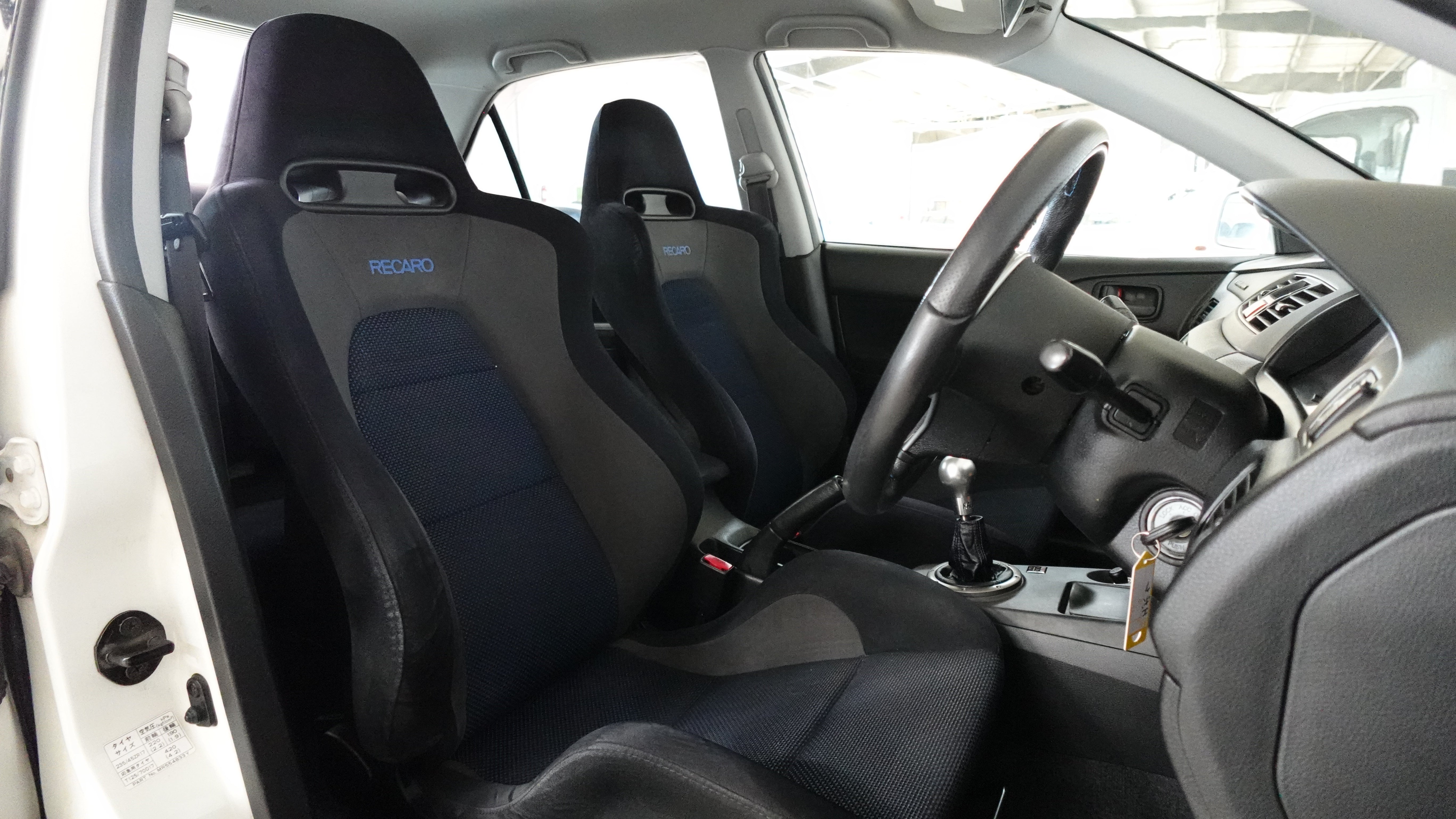 2001 Mitsubishi Lancer Evolution VII GSR (CT9A)