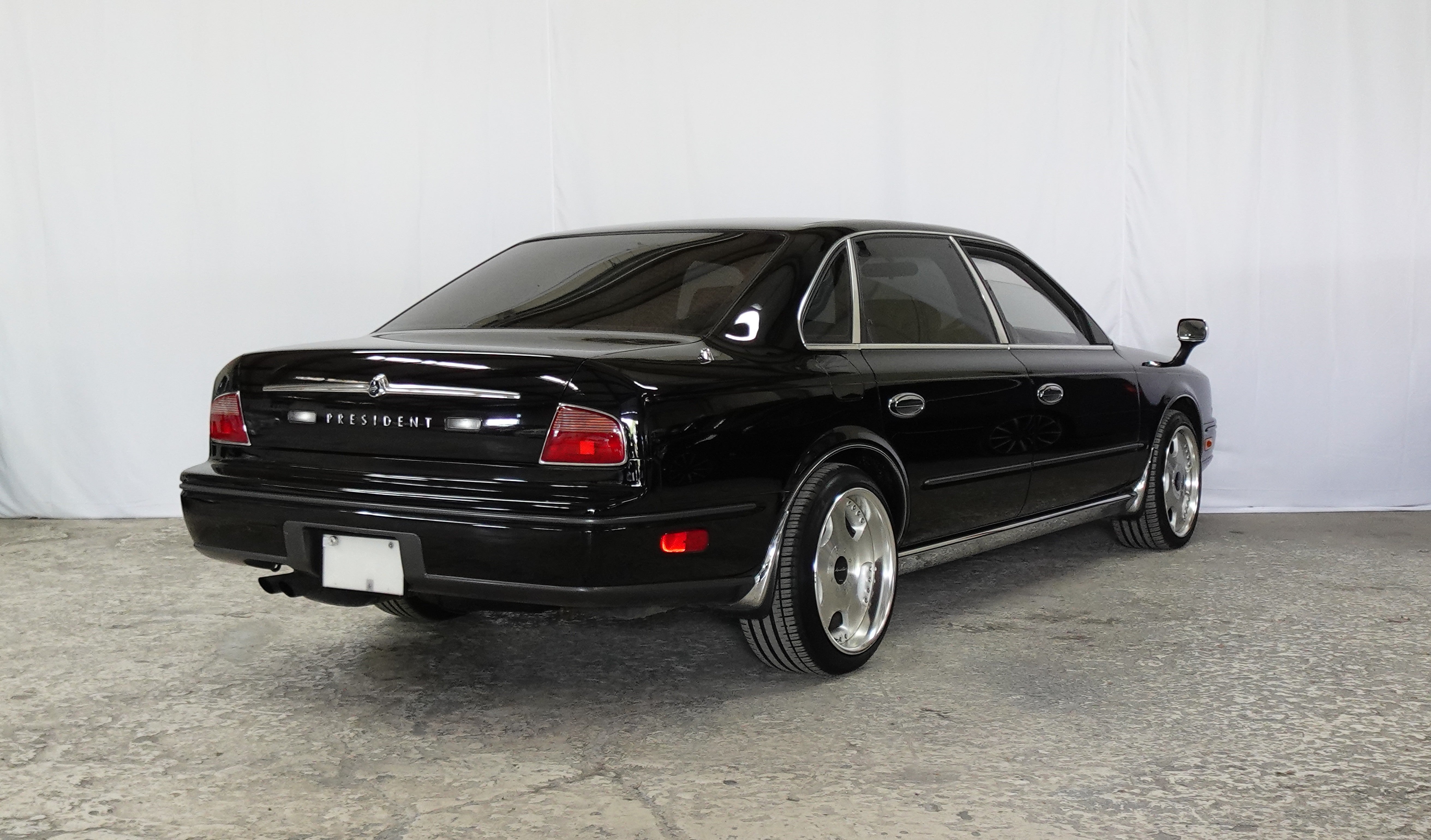 1993 Nissan President Sovereign