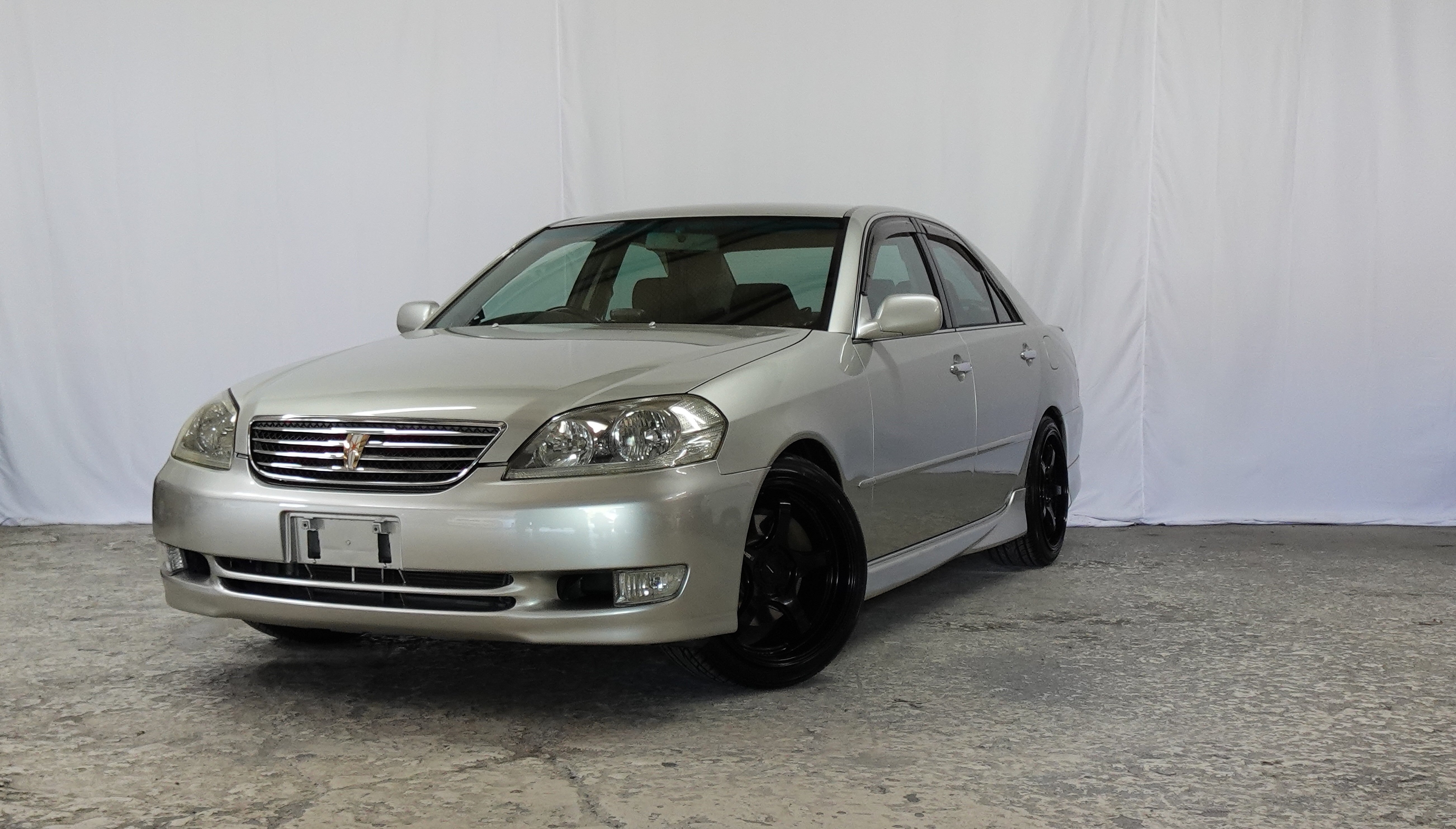 2001 Toyota Mark II Grande iR-V JZX110