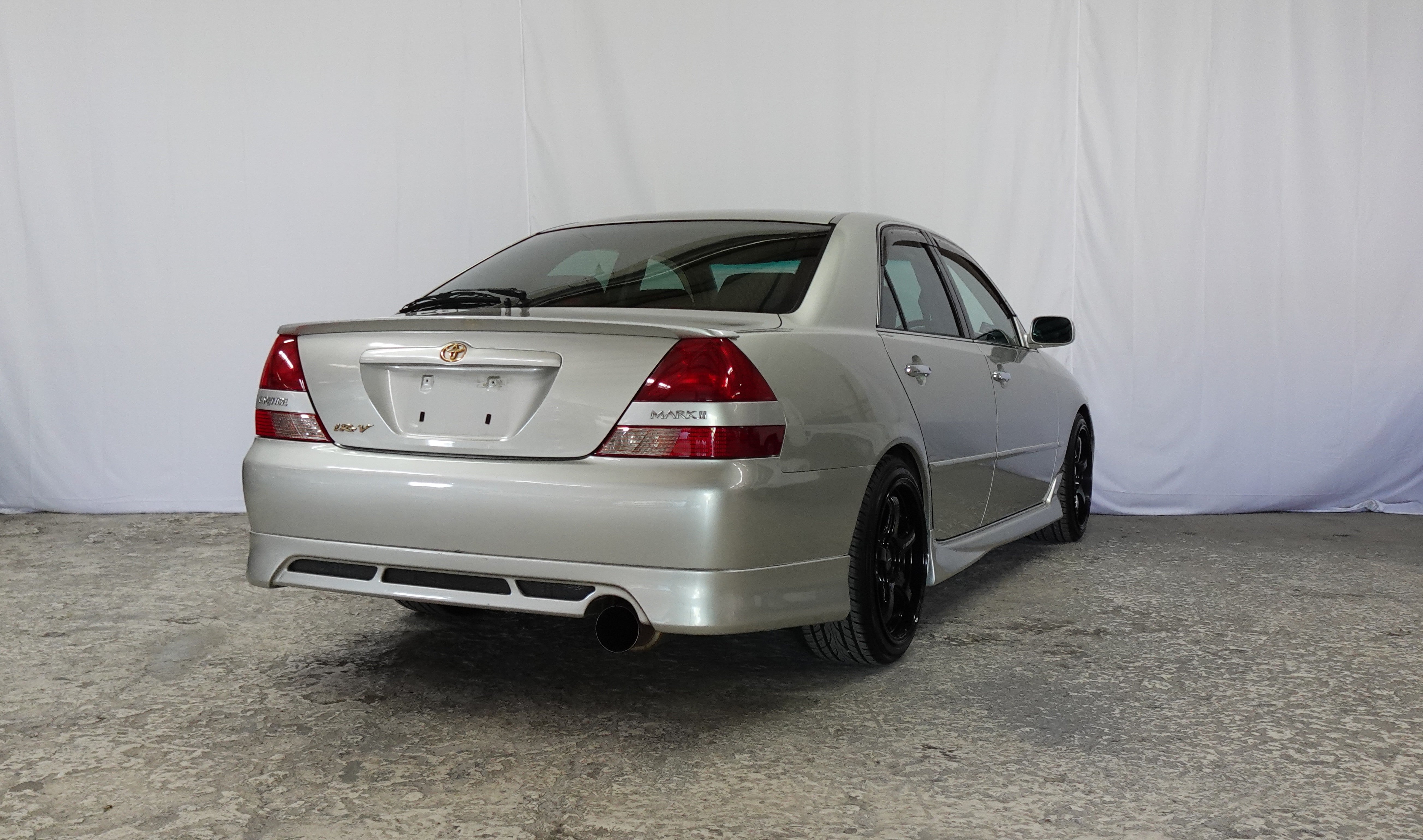 2001 Toyota Mark II Grande iR-V JZX110