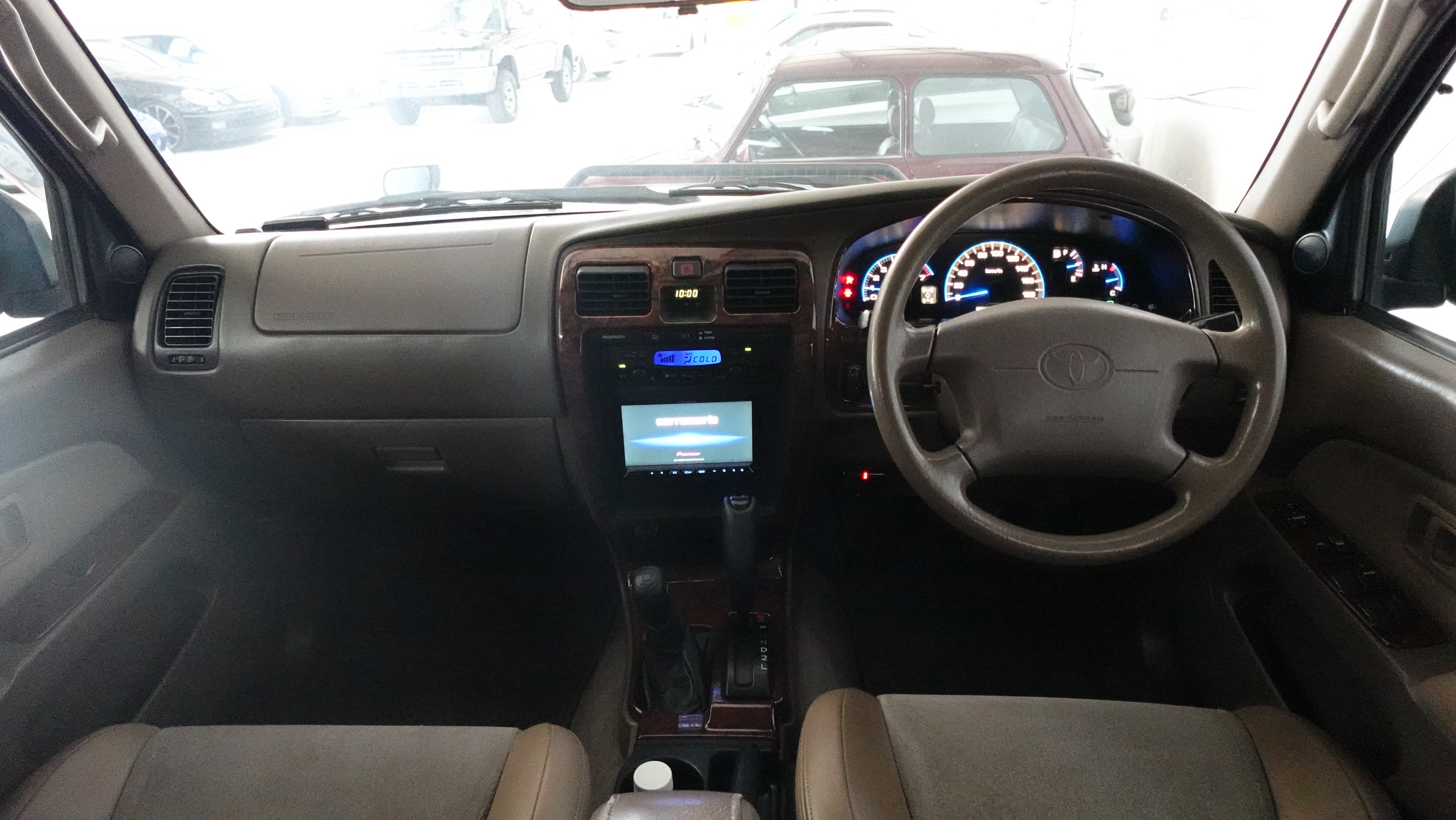 2000 Toyota Hilux Surf SSR-X Limited