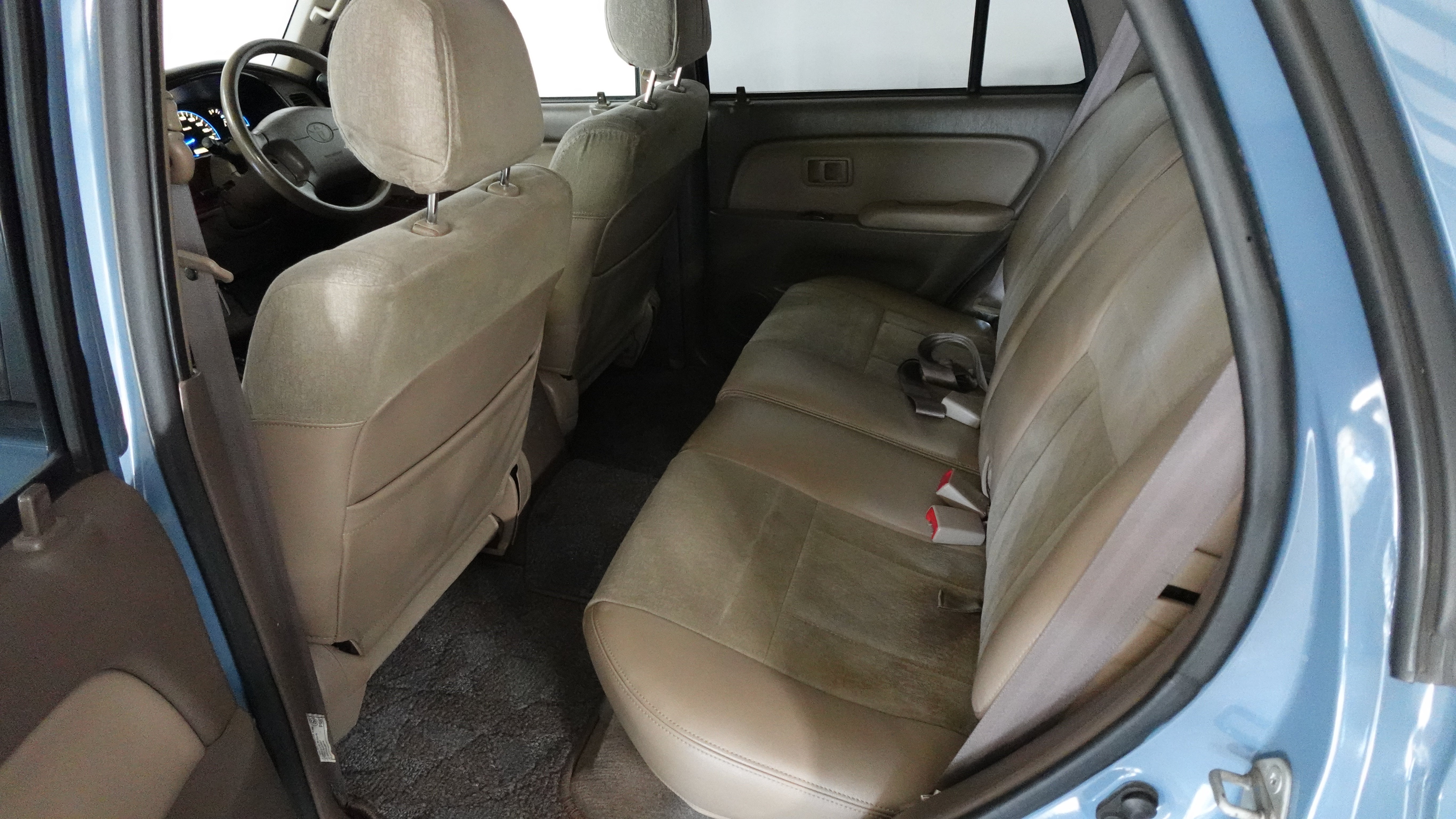 2000 Toyota Hilux Surf SSR-X Limited