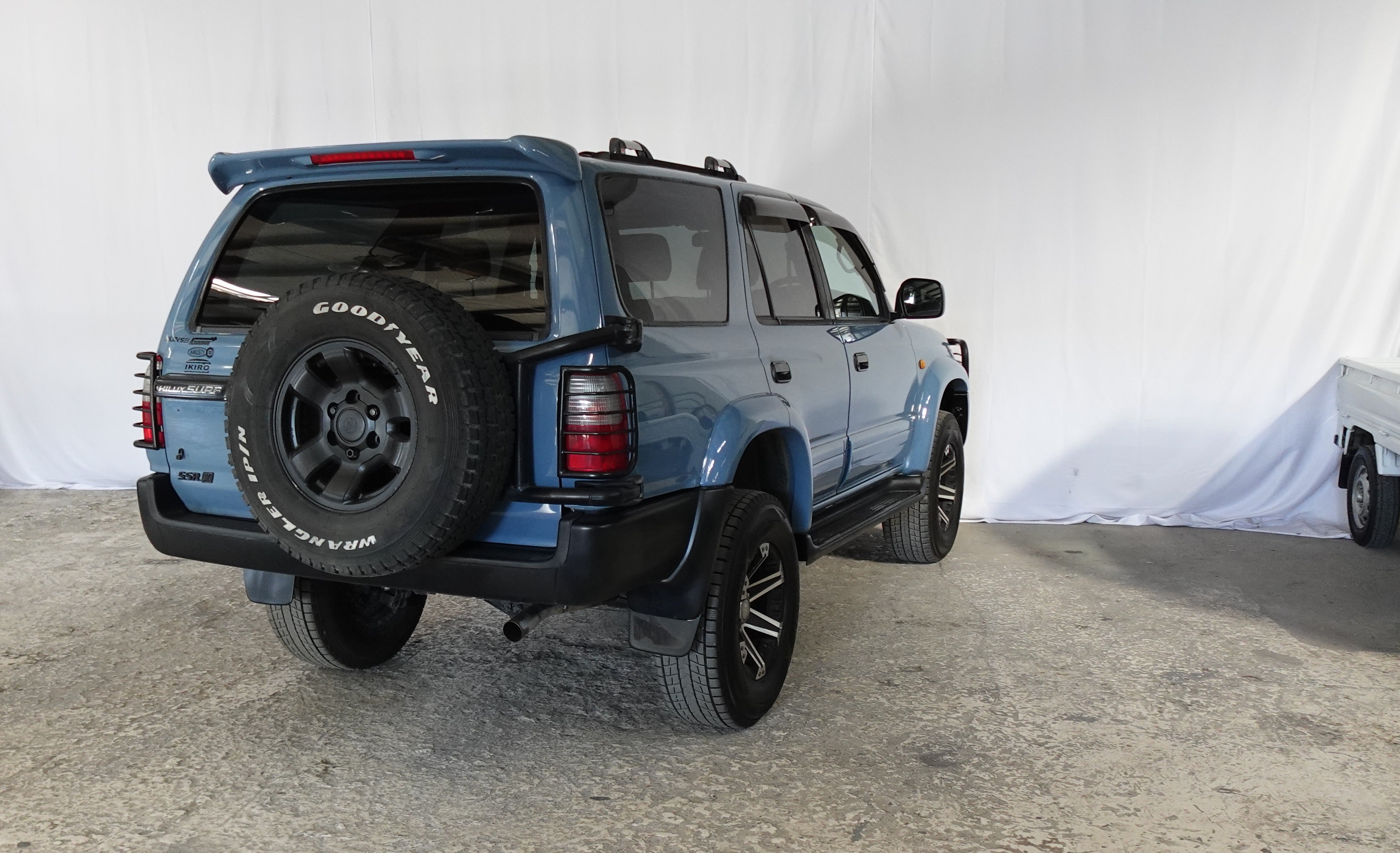 2000 Toyota Hilux Surf SSR-X Limited