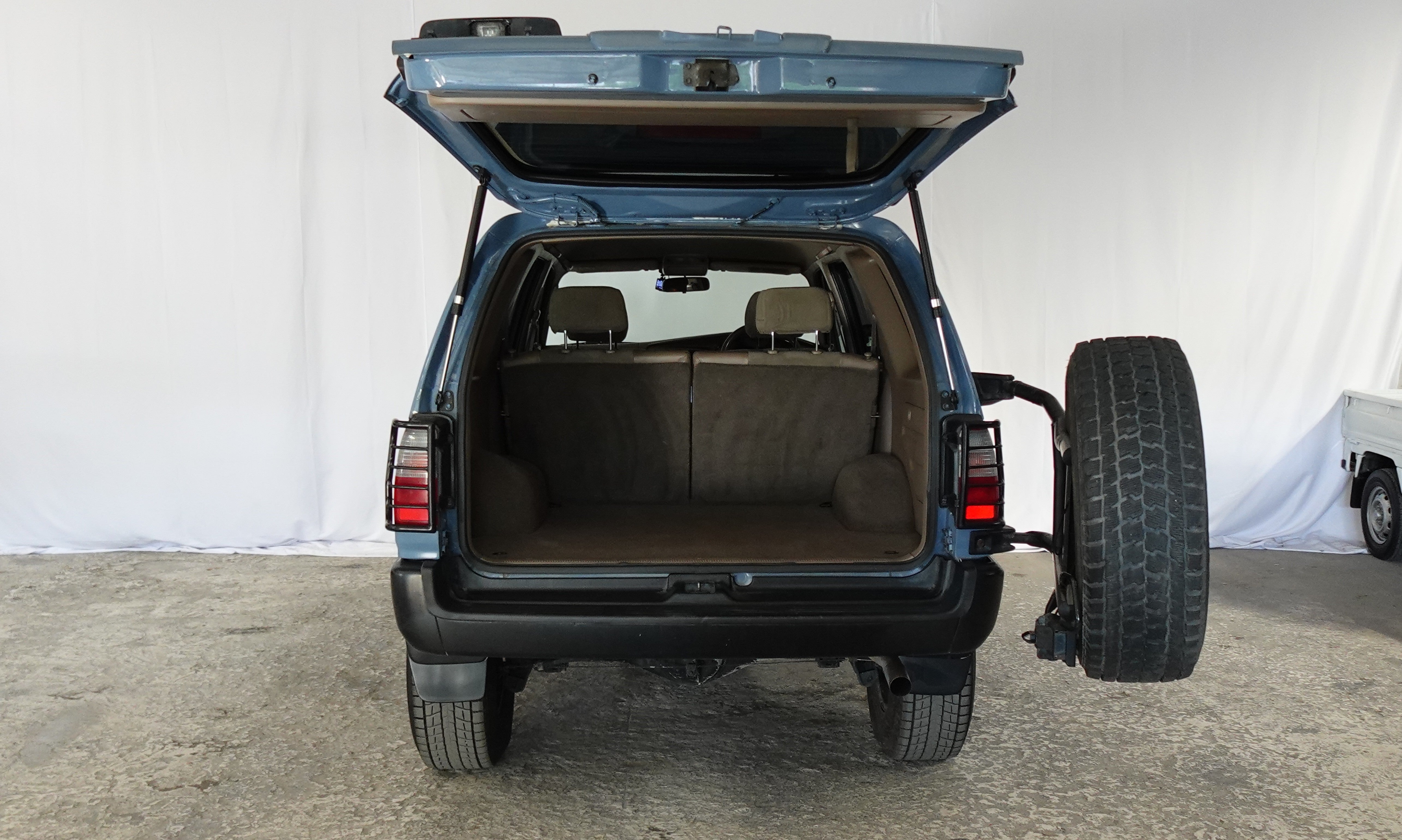 2000 Toyota Hilux Surf SSR-X Limited