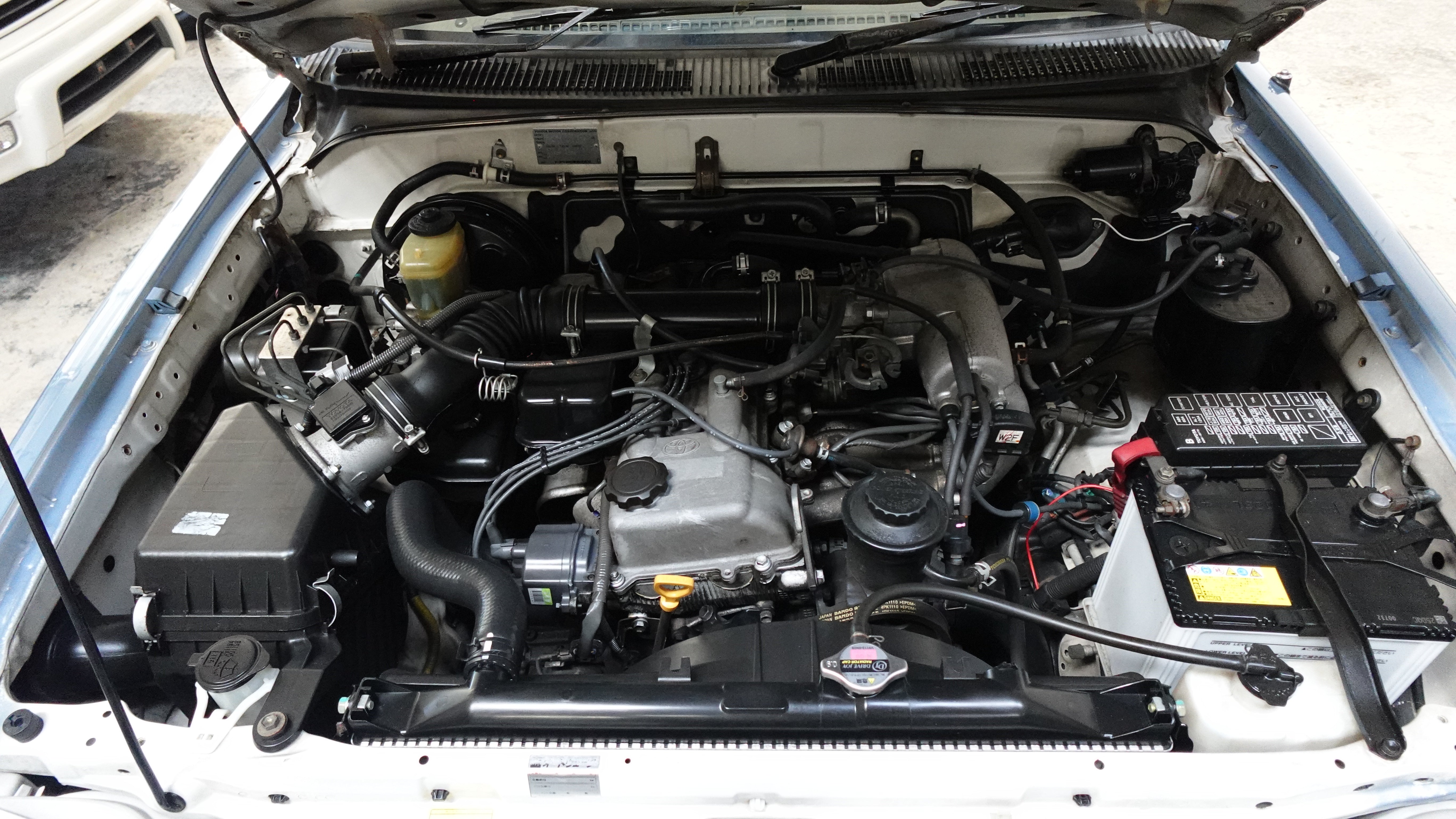 2000 Toyota Hilux Surf SSR-X Limited