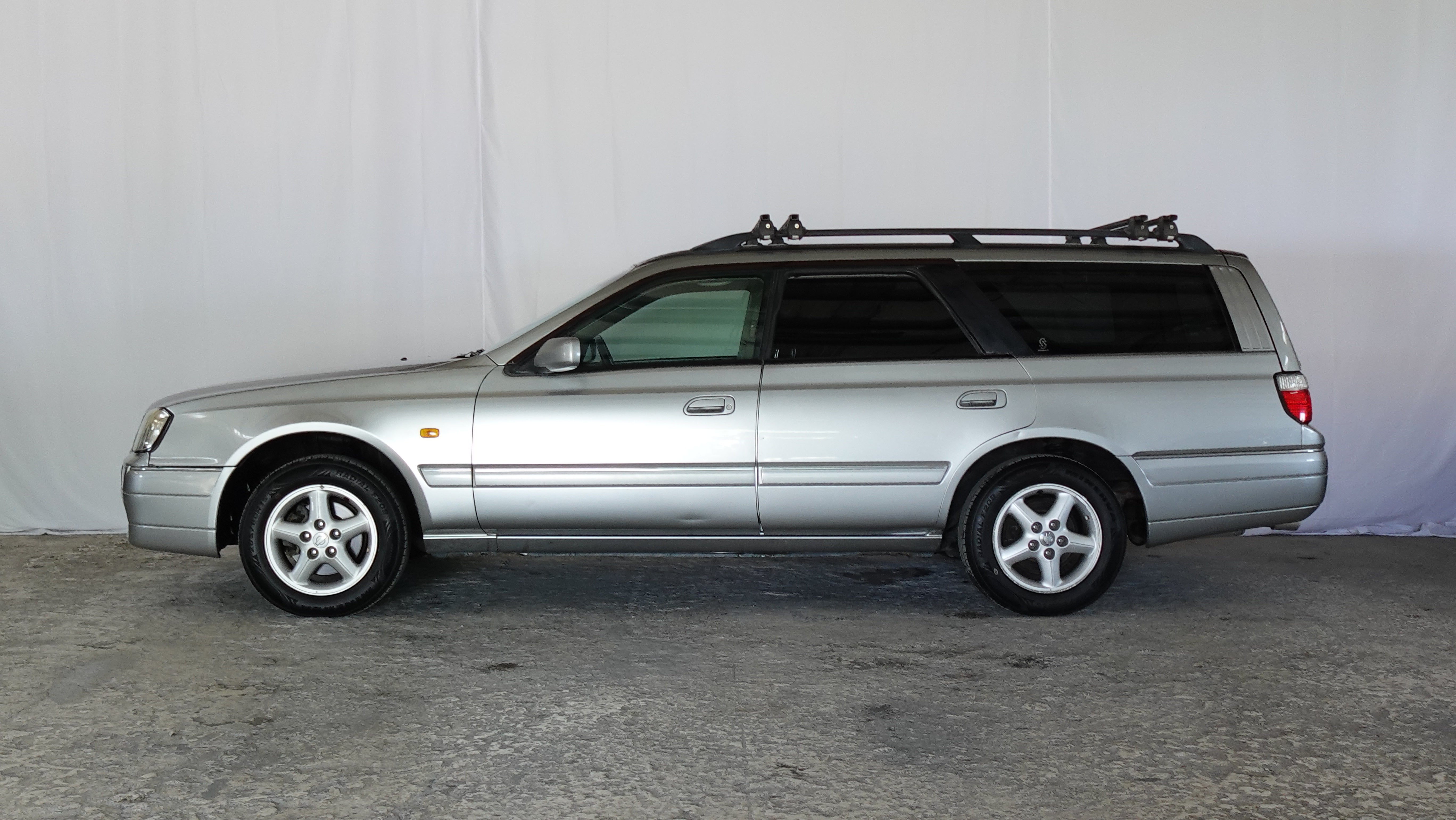 1999 Nissan Stagea 25X RS FOUR S AWD/4WD