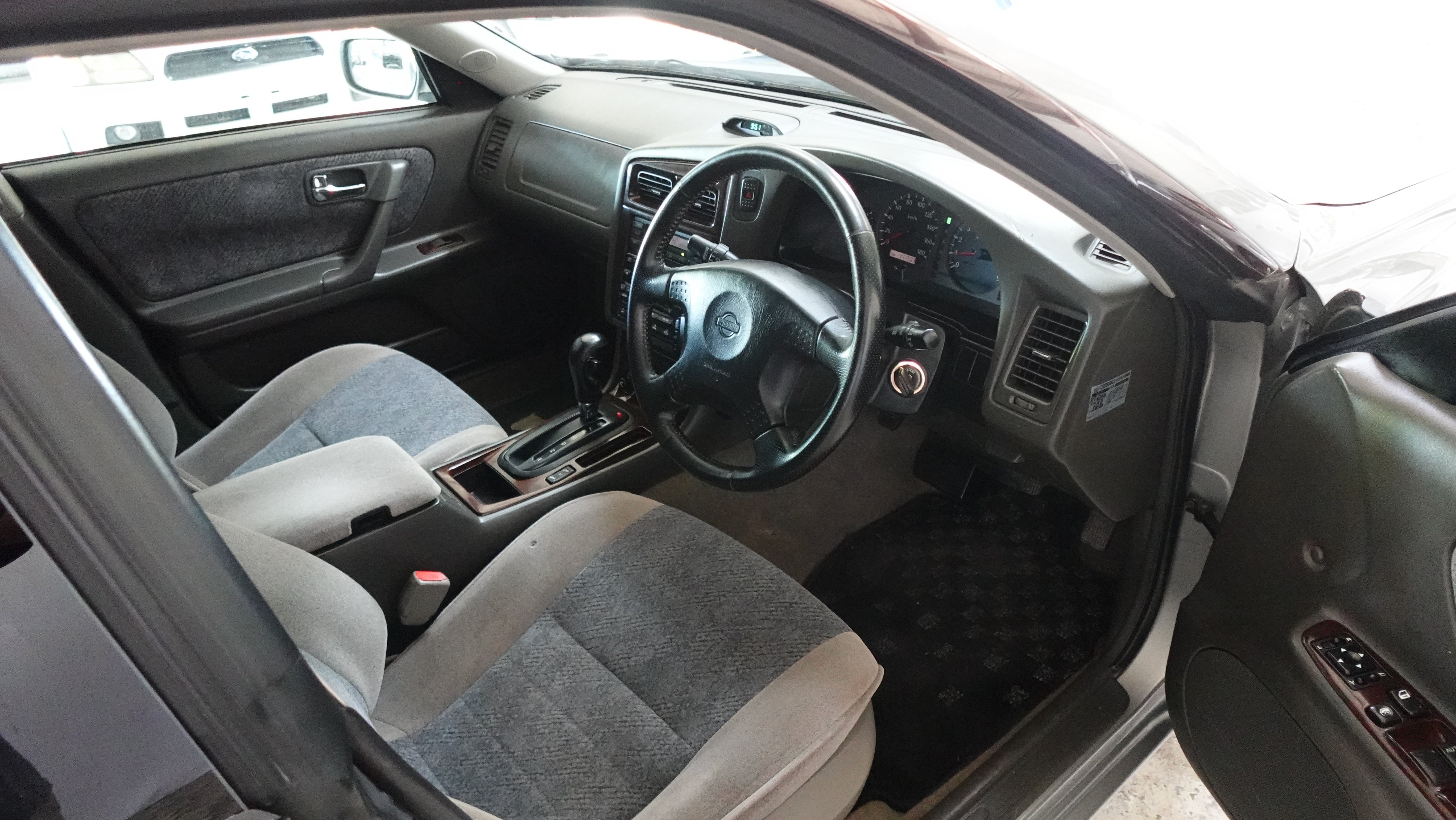 1999 Nissan Stagea 25X RS FOUR S AWD/4WD