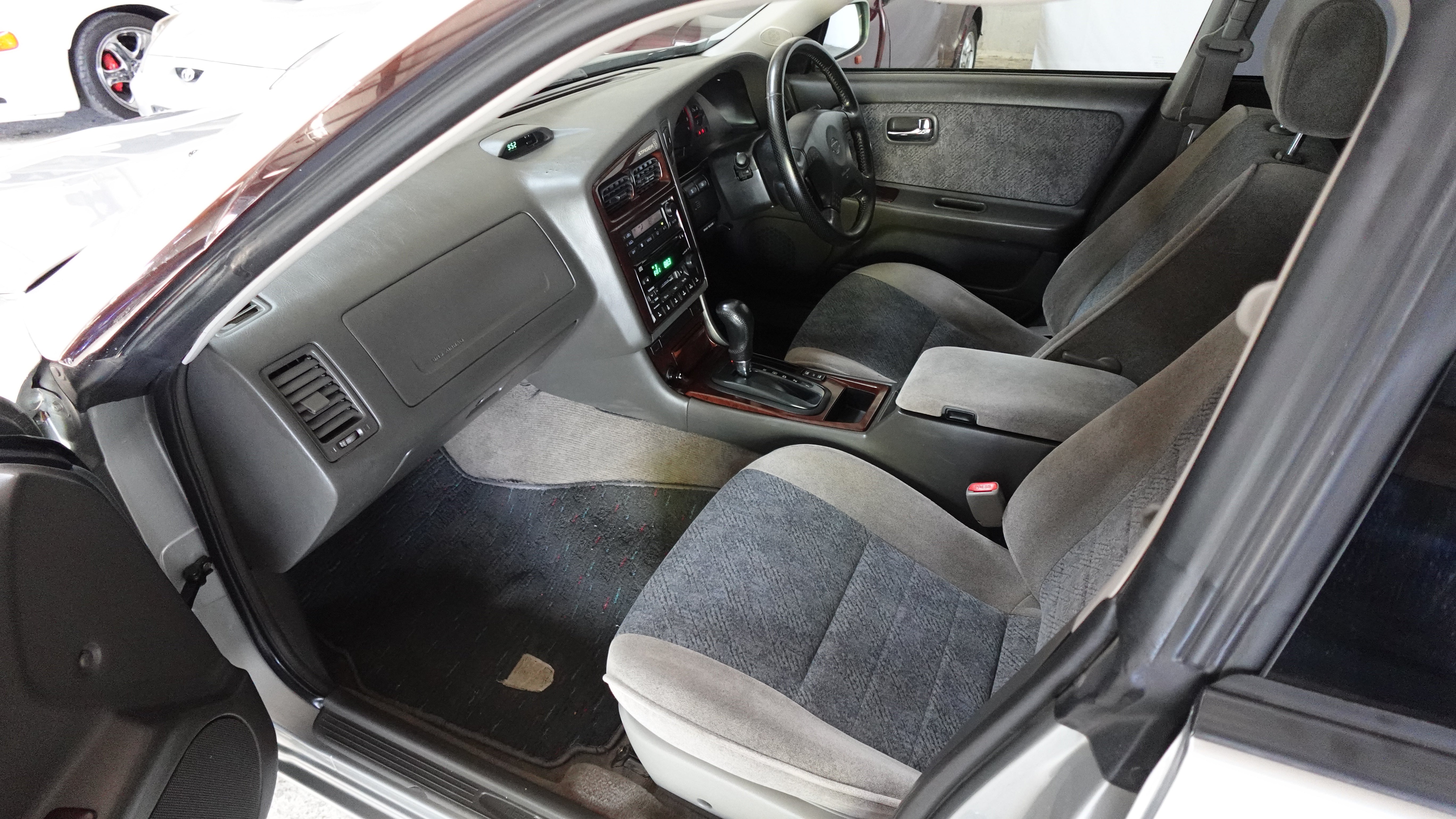 1999 Nissan Stagea 25X RS FOUR S AWD/4WD