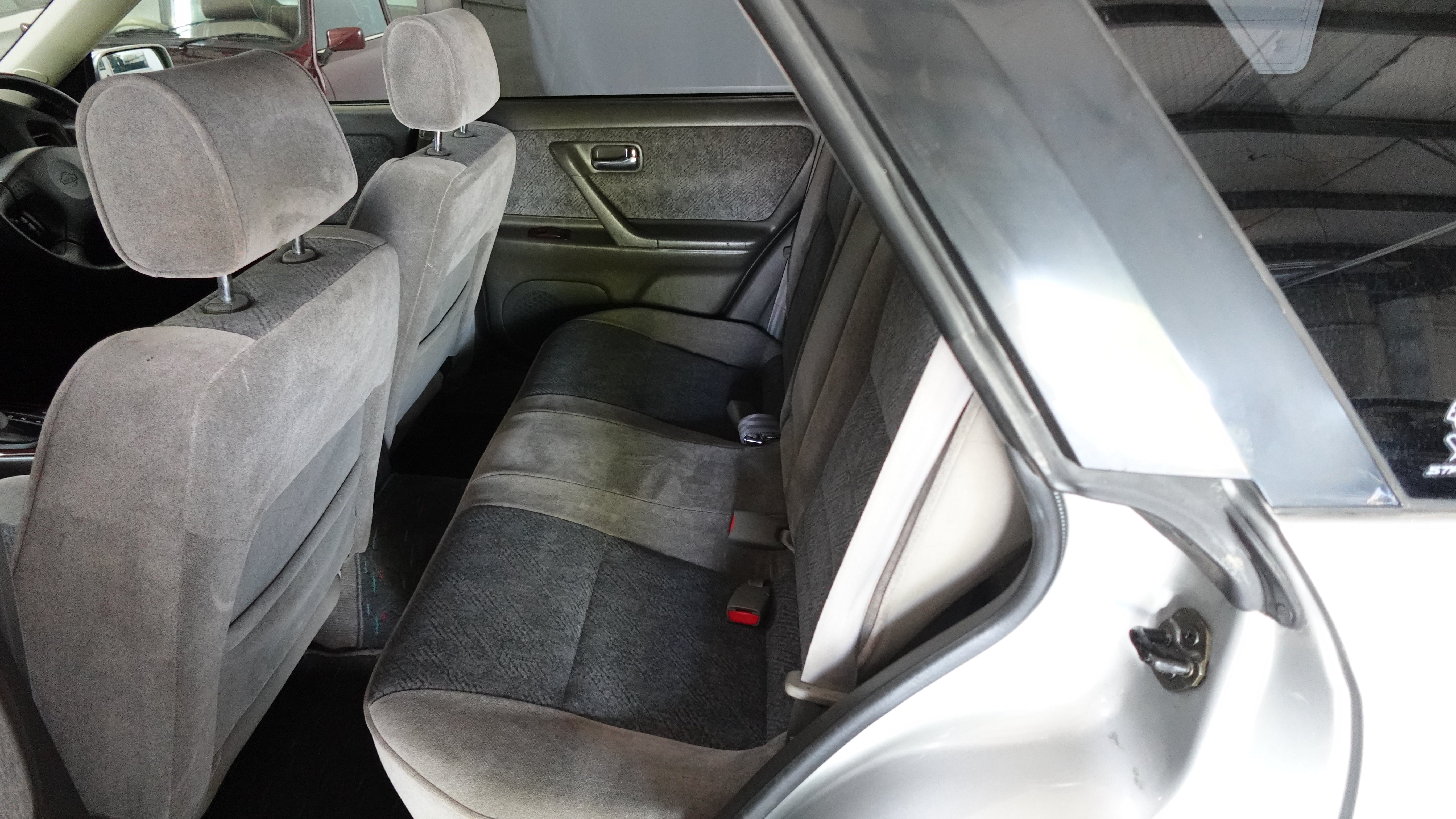 1999 Nissan Stagea 25X RS FOUR S AWD/4WD