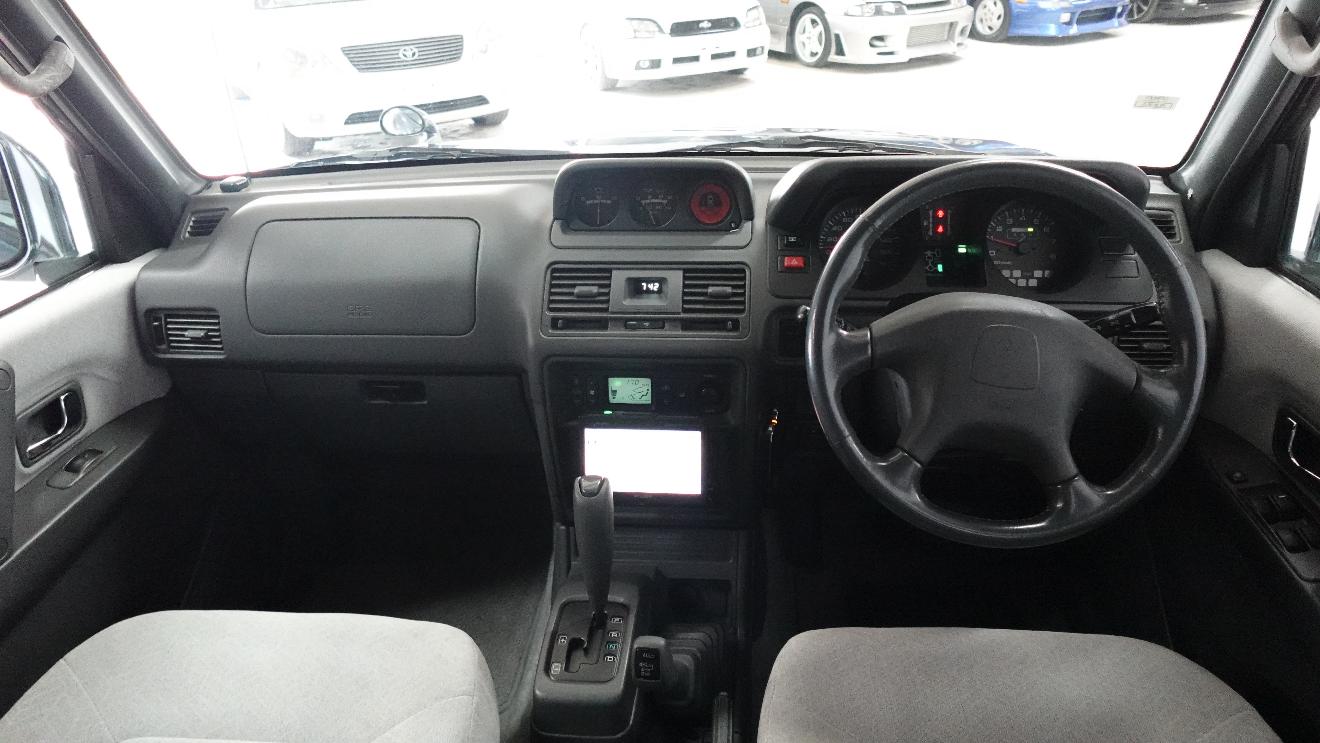 1997 Mitsubishi Pajero 4wd