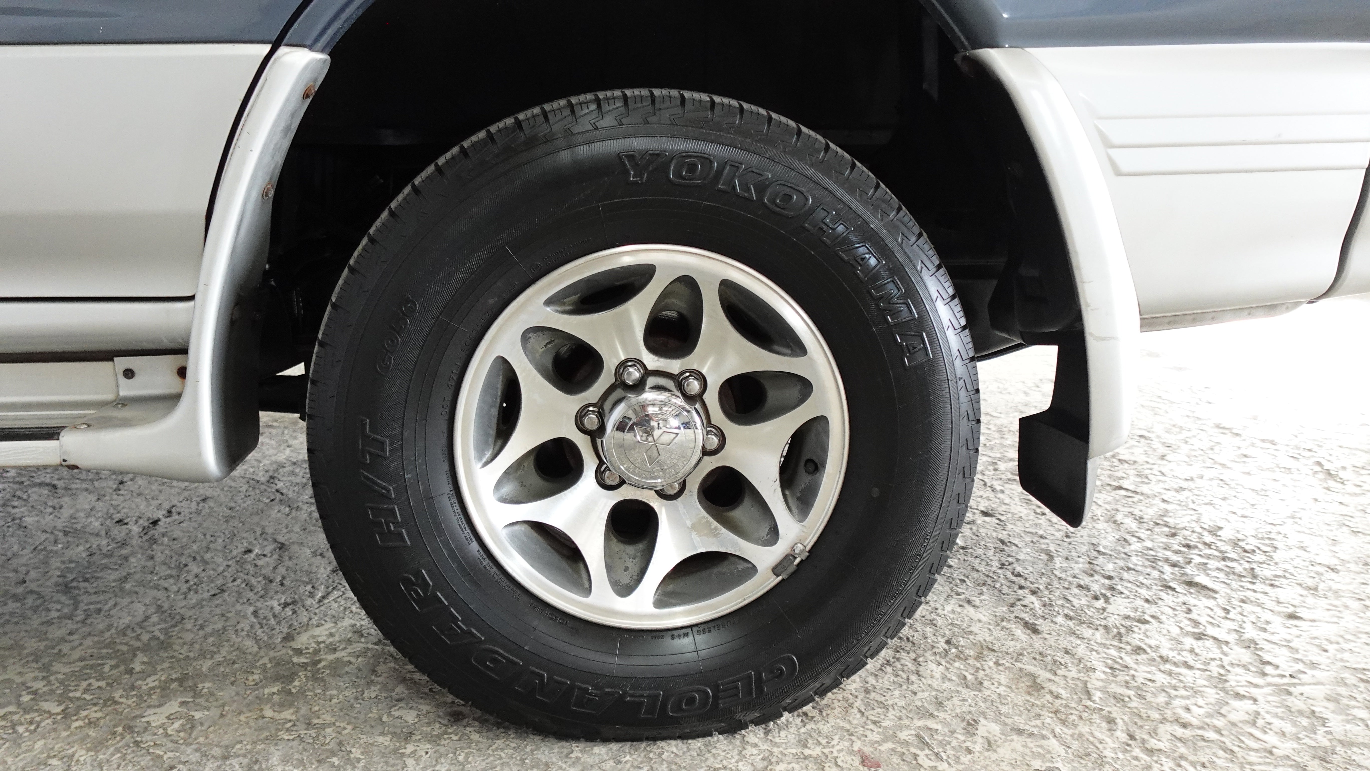 1997 Mitsubishi Pajero 4wd