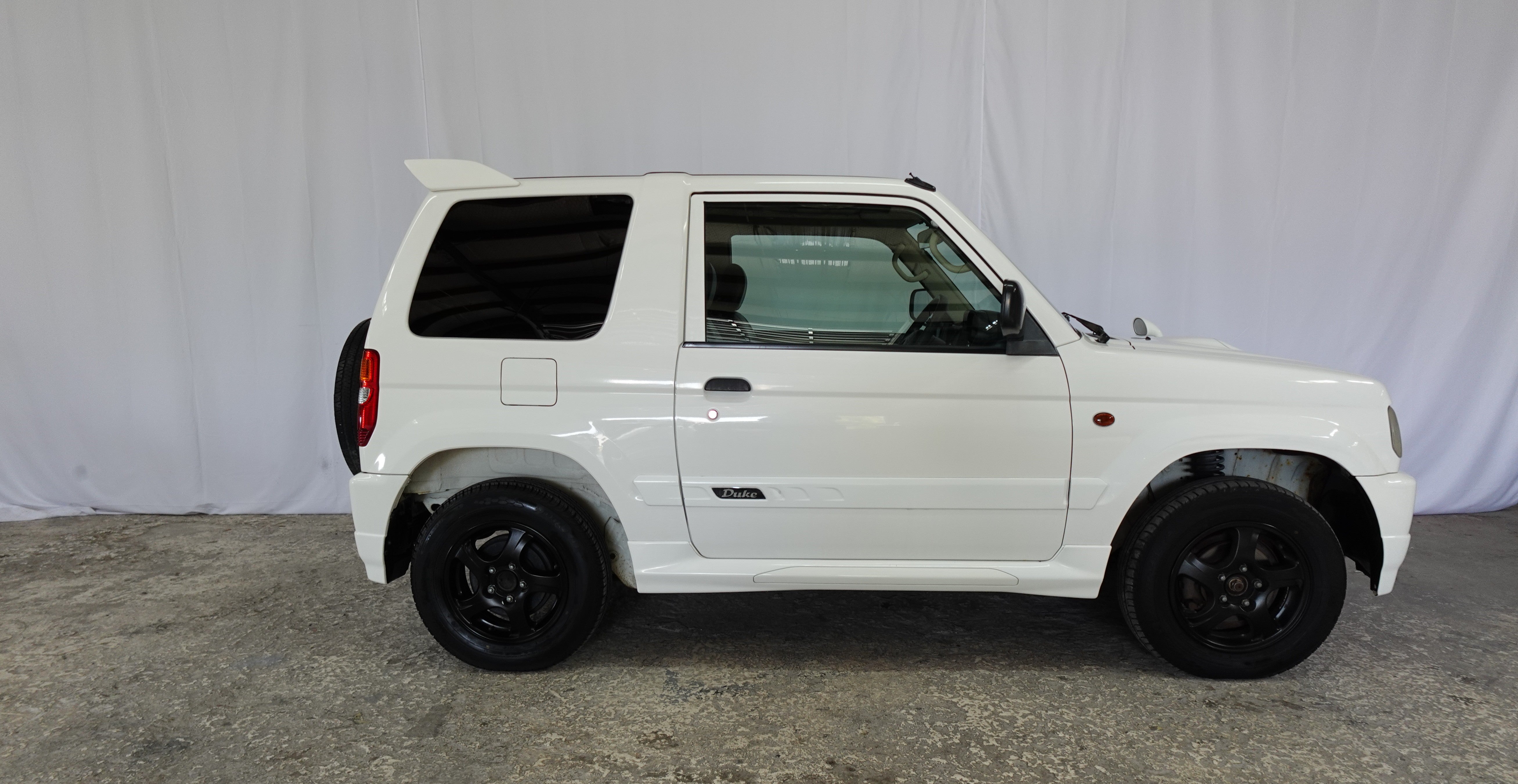 1998 Mitsubishi Pajero Mini