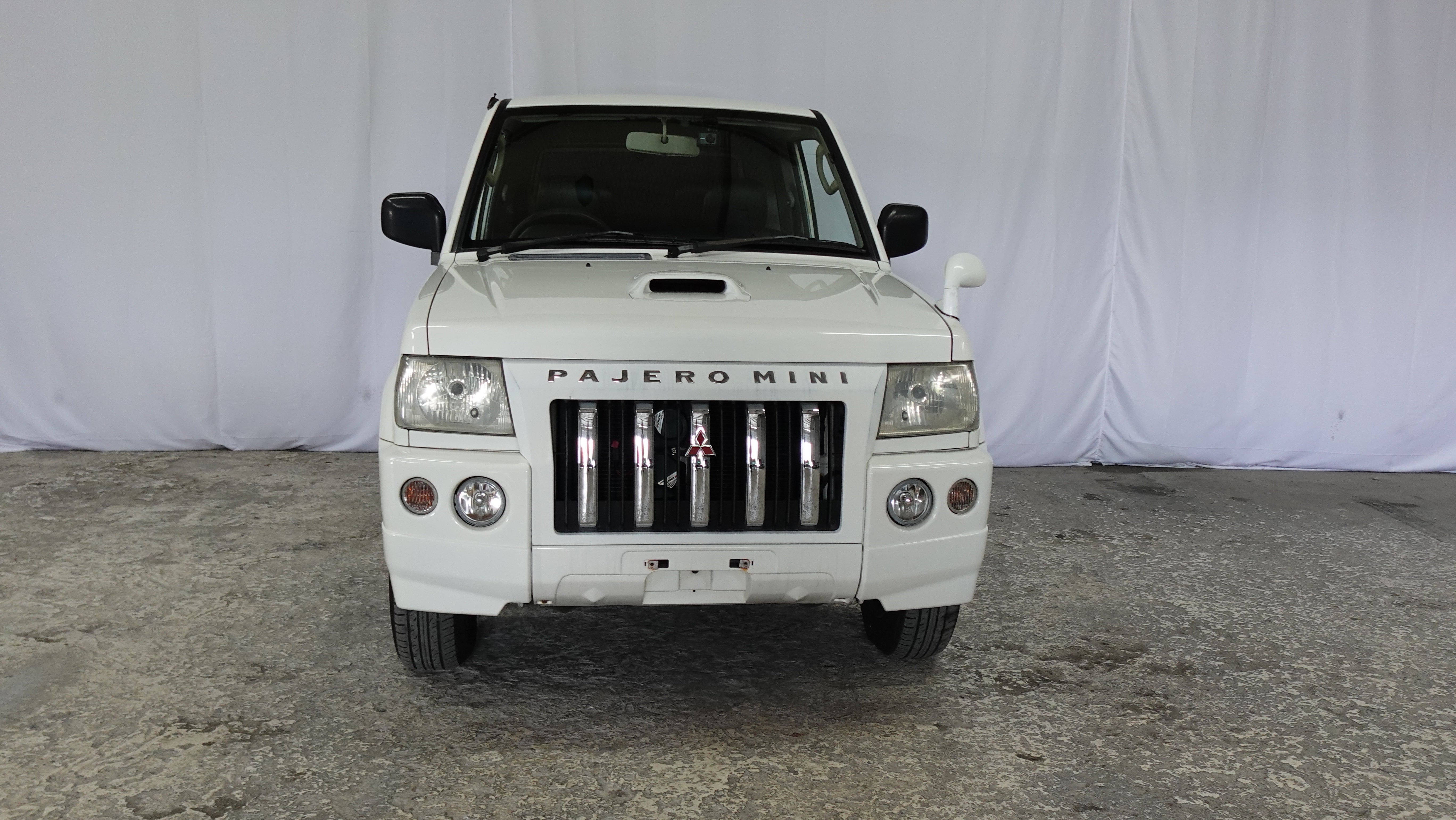1998 Mitsubishi Pajero Mini