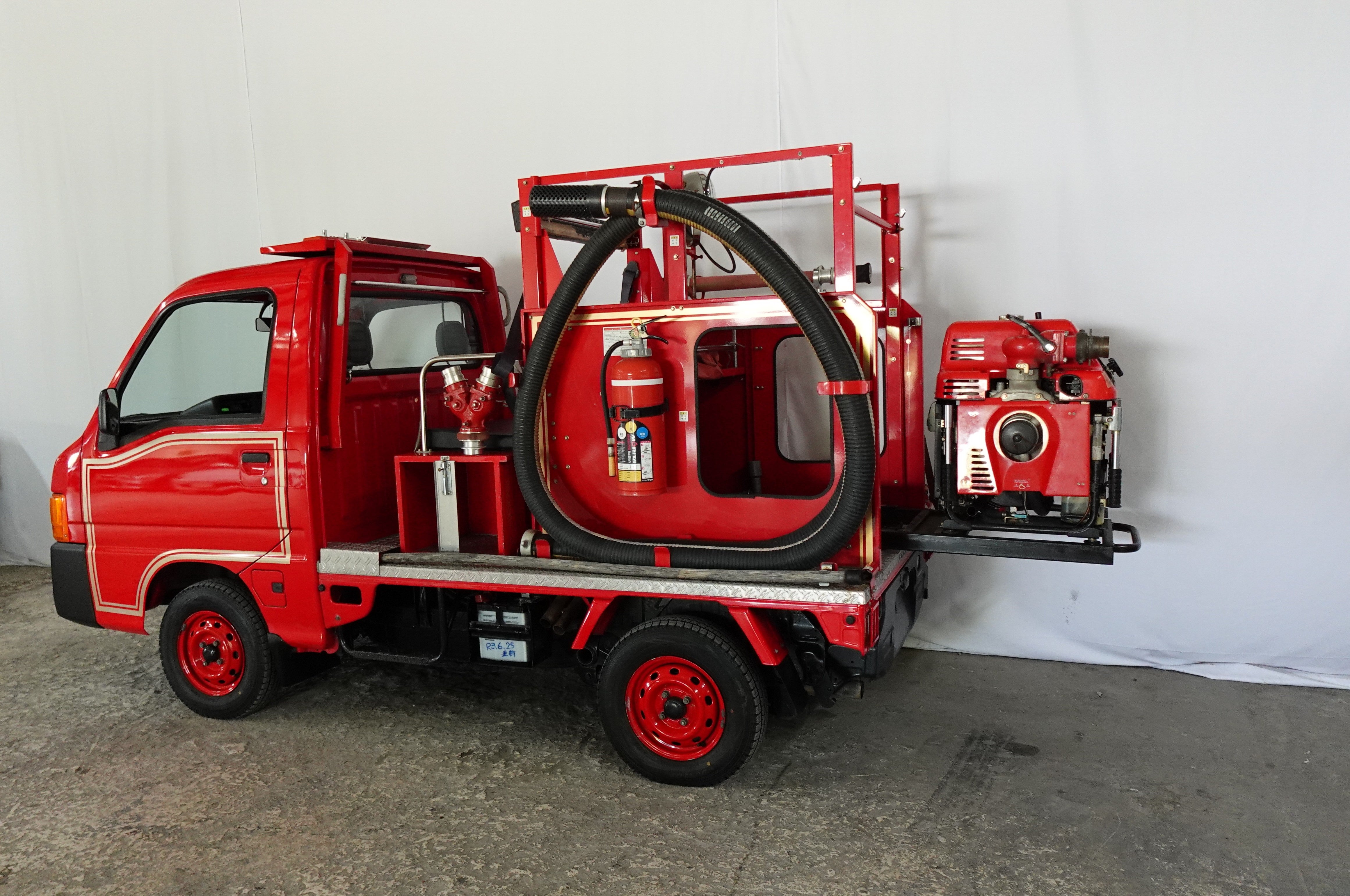 1999 Subaru Sambar Kei Fire truck