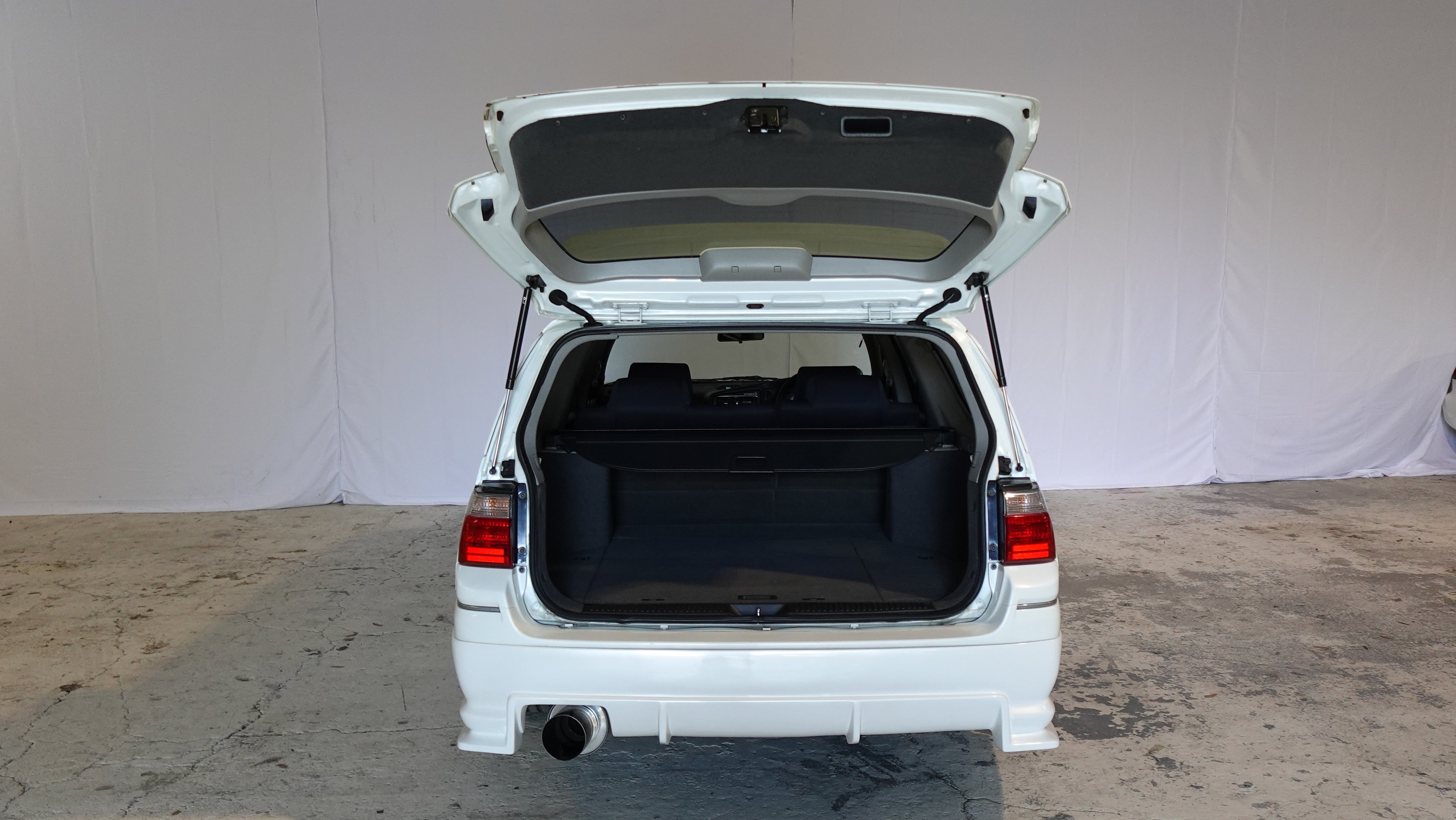 1999 Nissan Stagea RS Four V GTR R34 front conversion