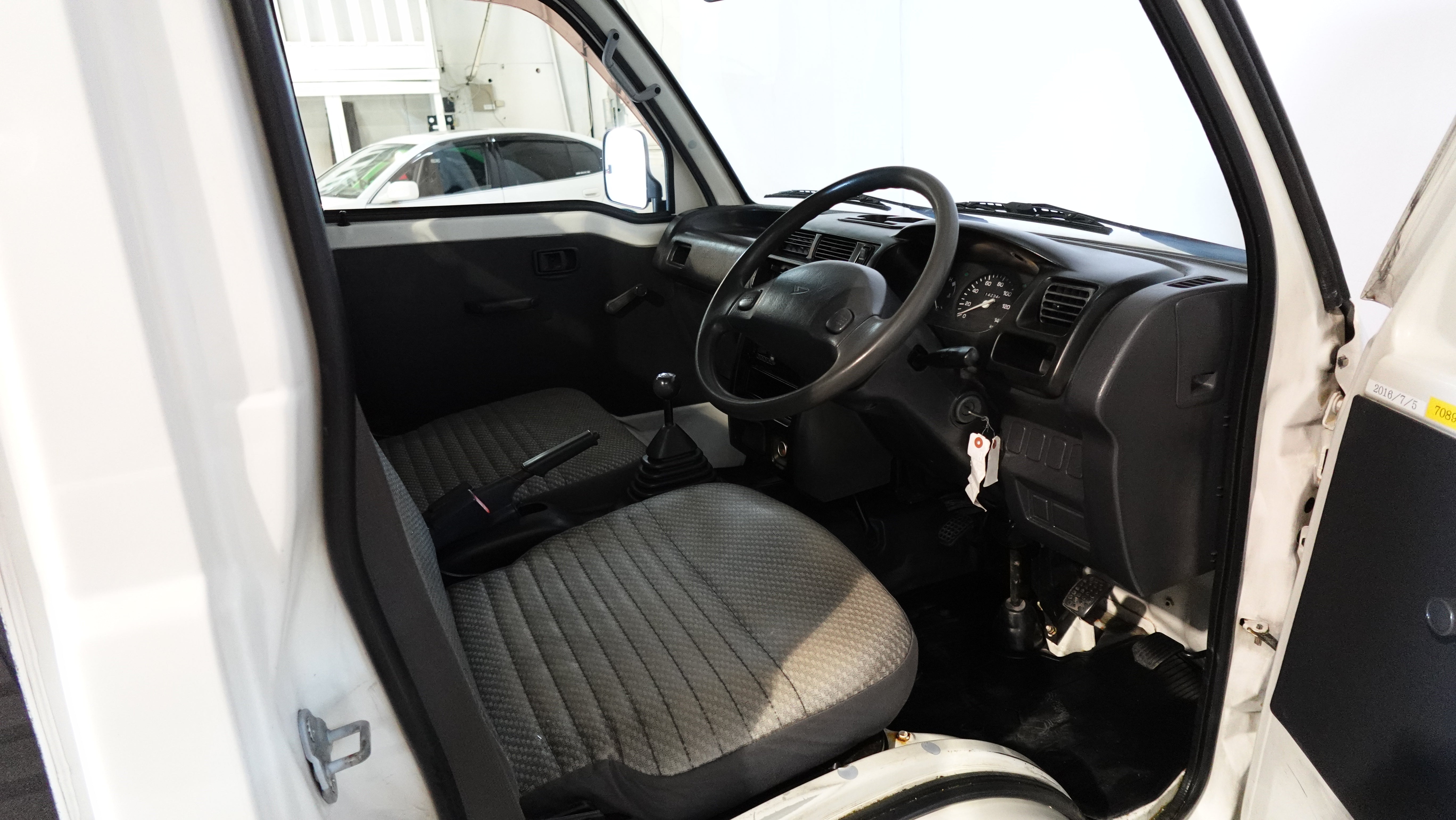 1999 Daihatsu Hijet Mini Kei truck