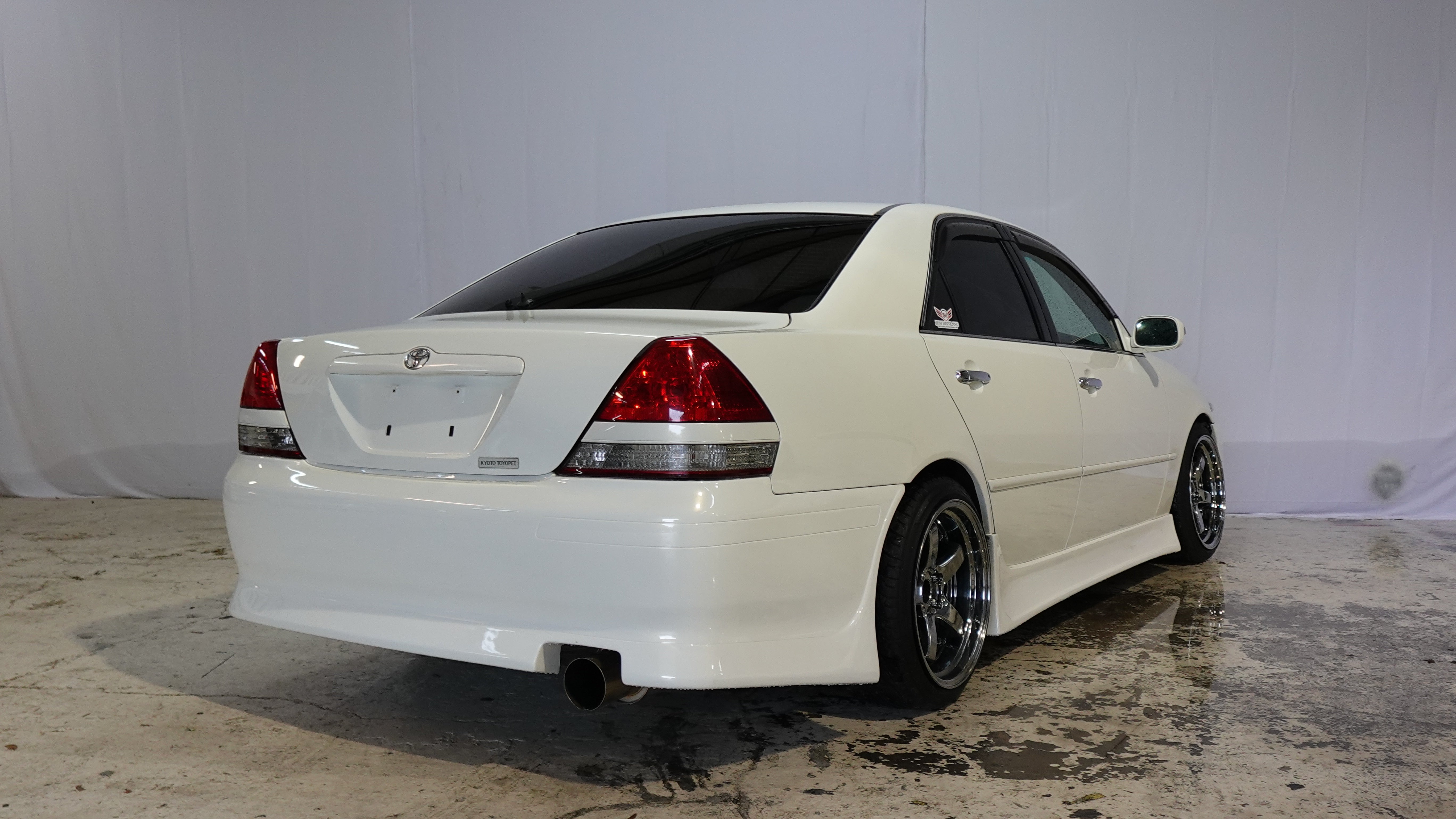 2001 Toyota Mark II Grande iR-V JZX110