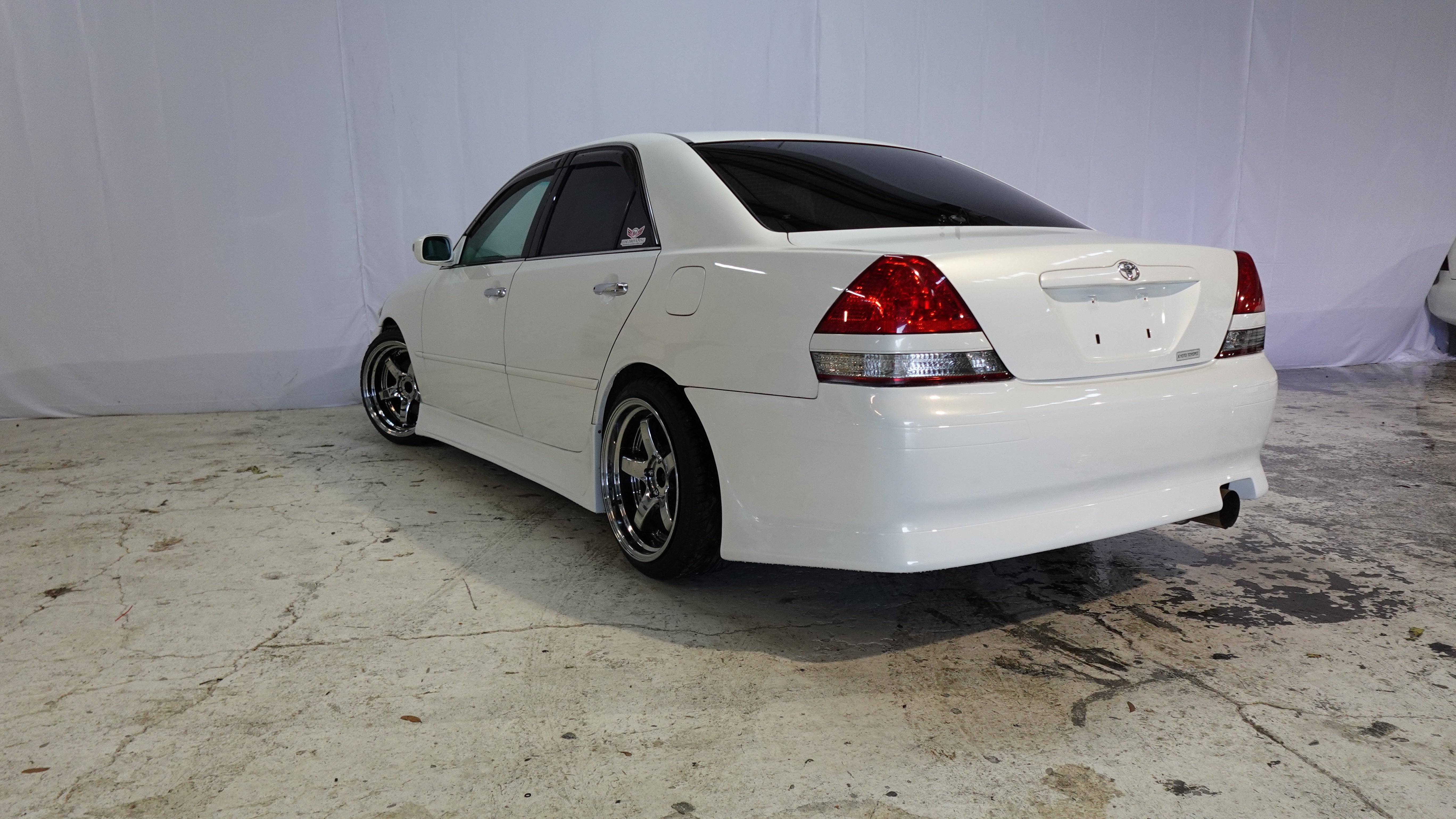 2001 Toyota Mark II Grande iR-V JZX110