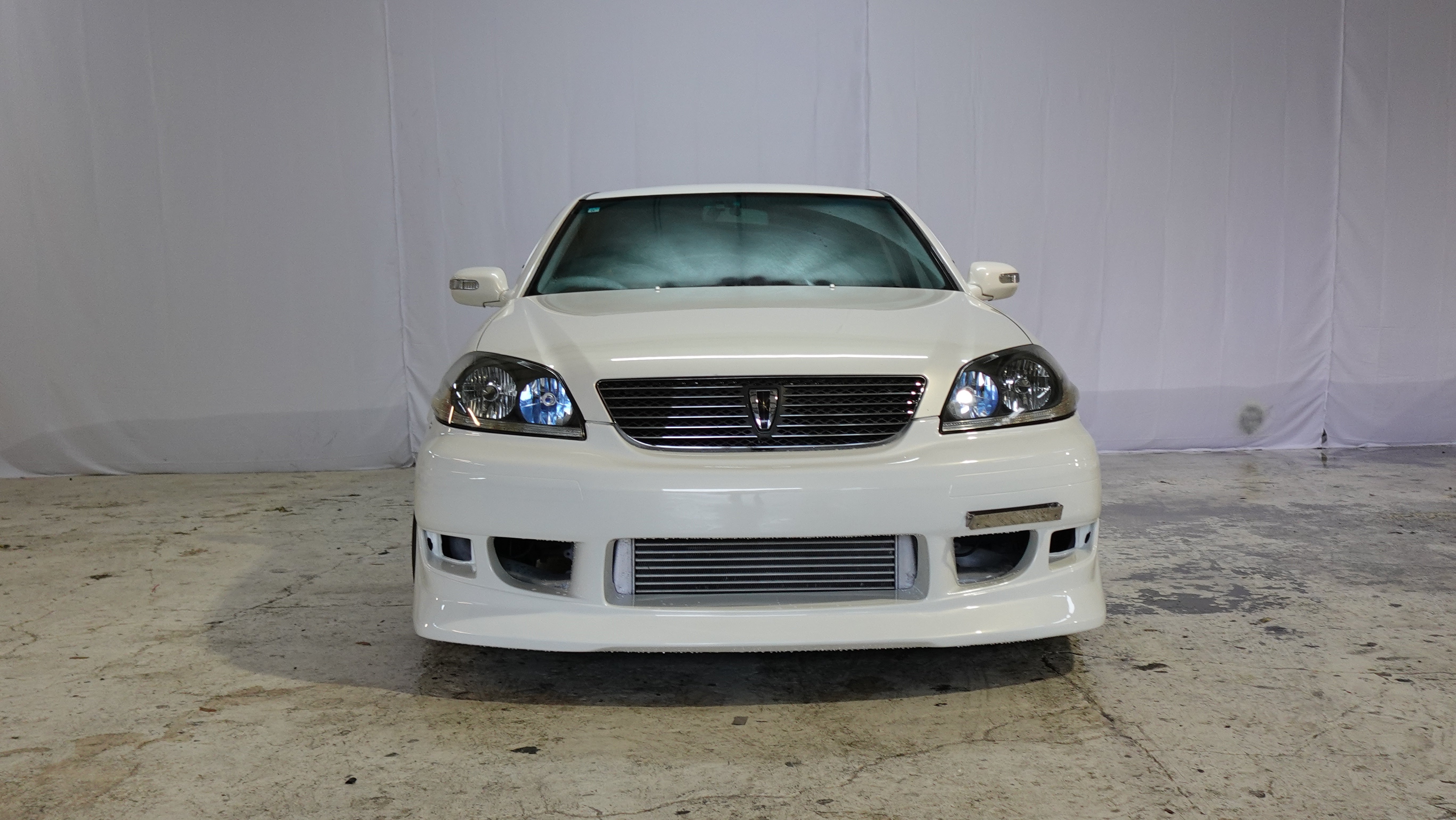 2001 Toyota Mark II Grande iR-V JZX110