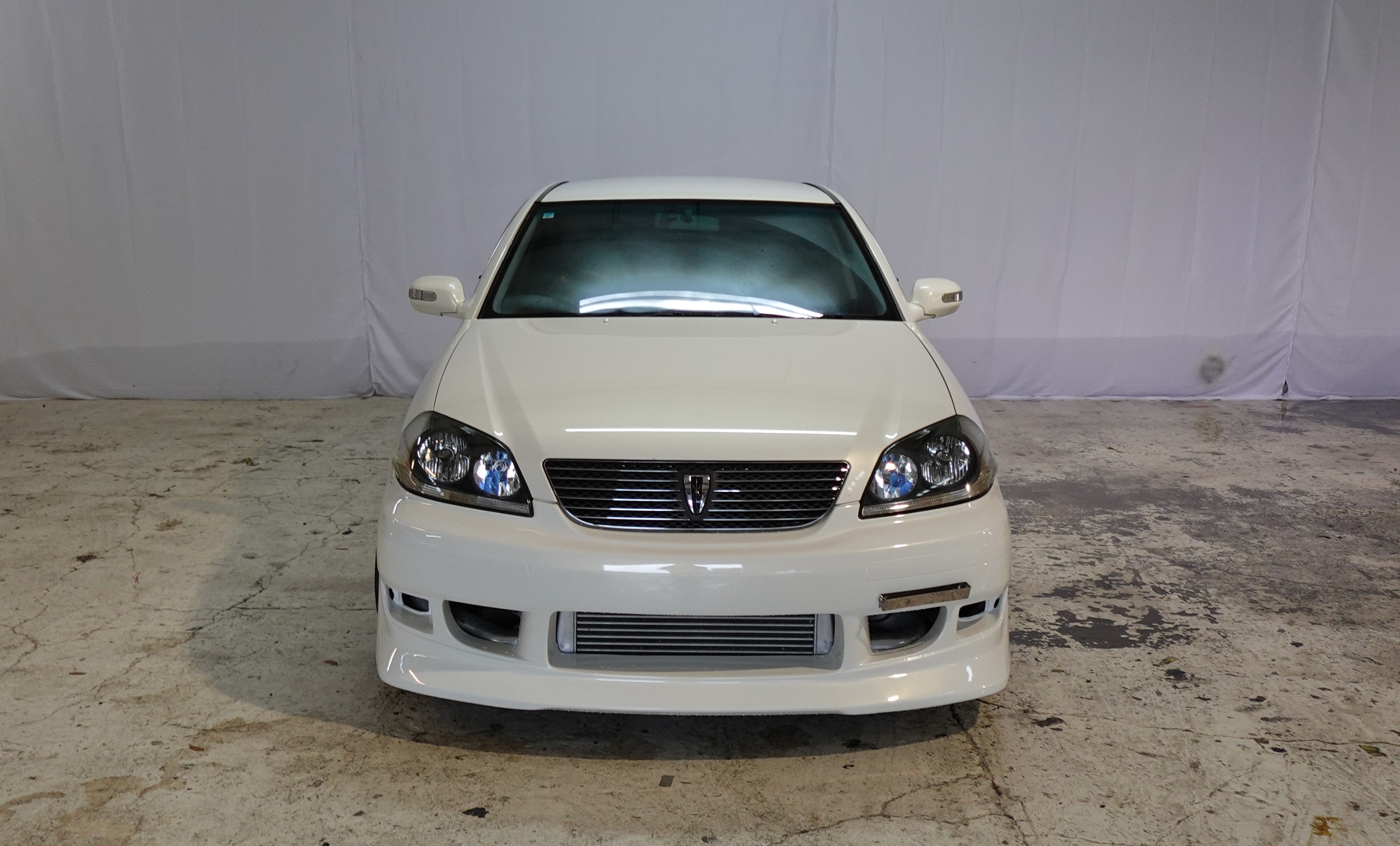 2001 Toyota Mark II Grande iR-V JZX110