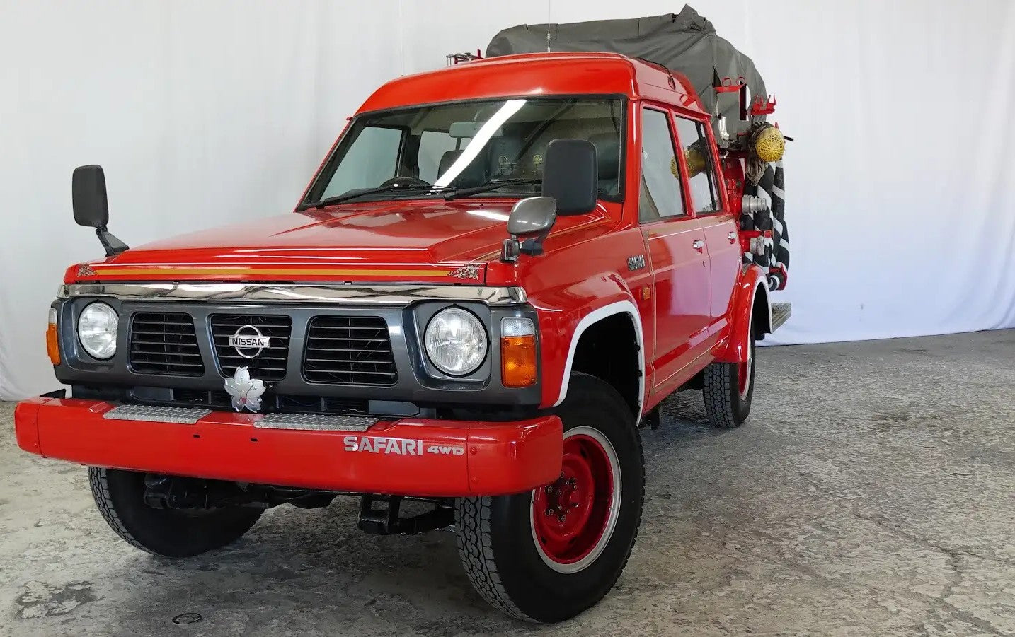 1996 Nissan Safari Fire Truck